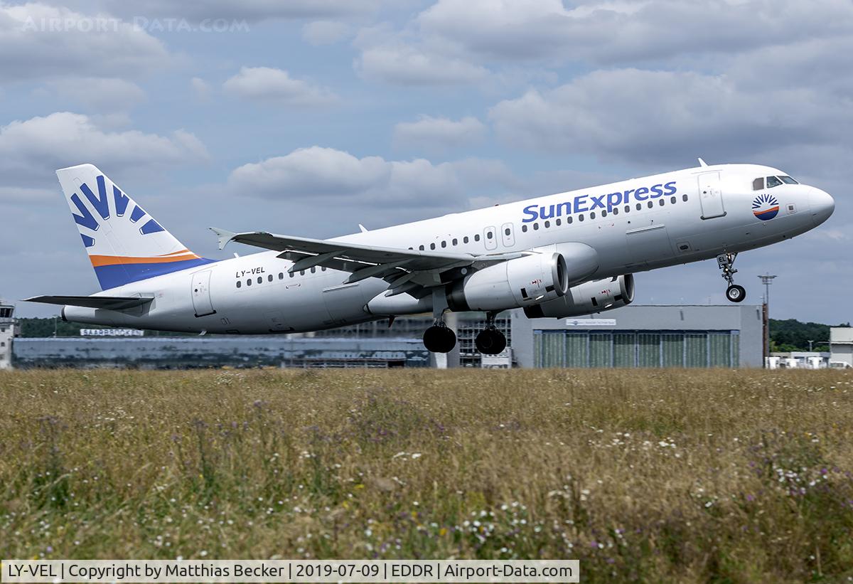 LY-VEL, 2003 Airbus A320-232 C/N 1998, LY-VEL