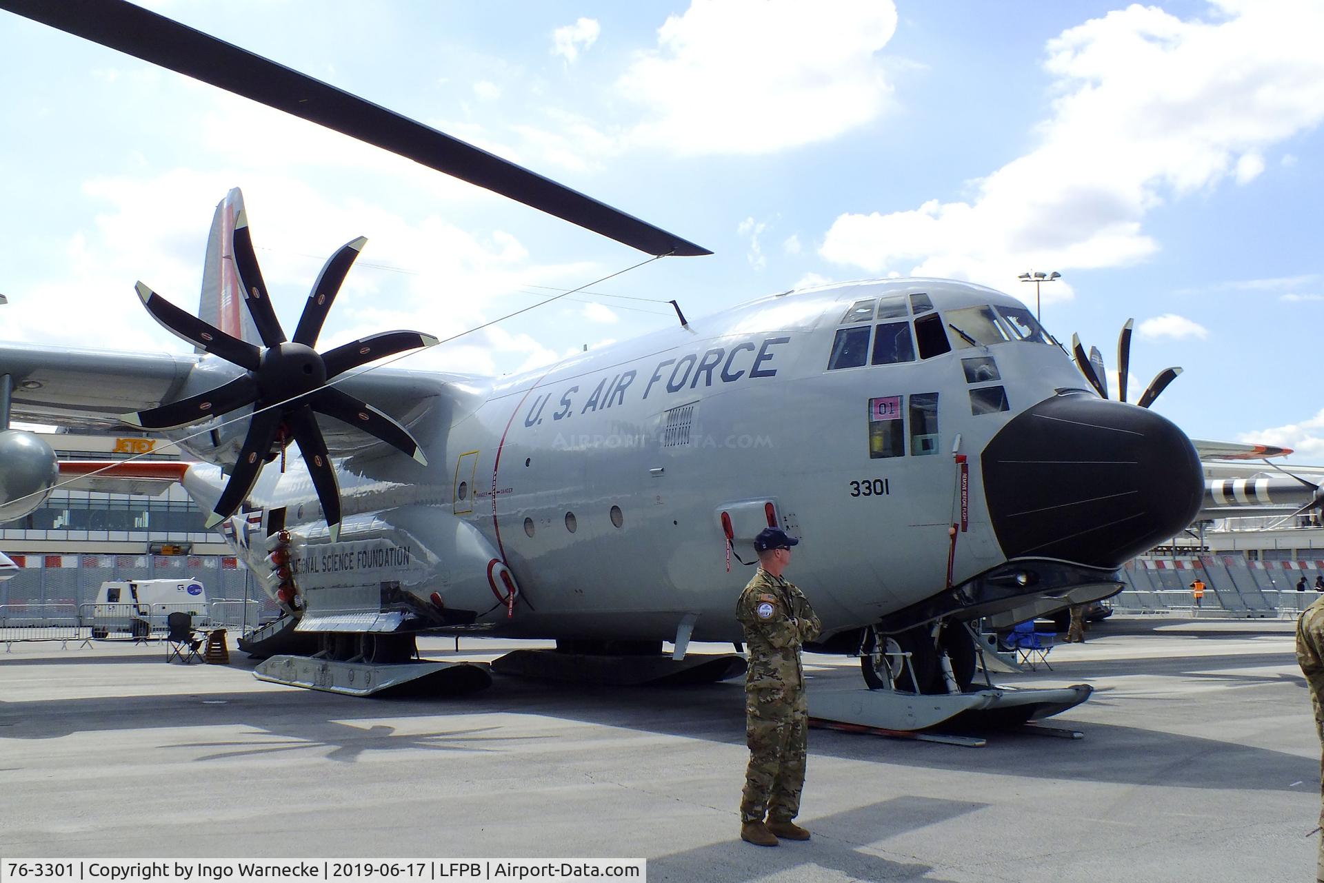 76-3301, 1976 Lockheed LC-130H Hercules C/N 382-4725, Lockheed Martin LC-130H Hercules of the USAF / National Science Foundation, upgraded with NP2000 propellers, at the Aerosalon 2019, Paris