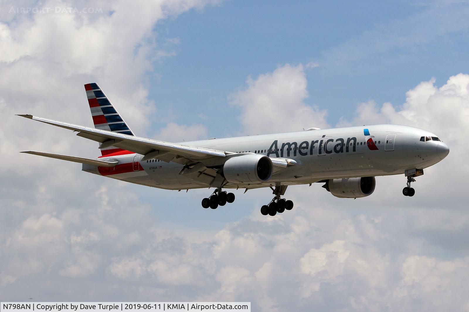 N798AN, 2001 Boeing 777-223 C/N 30797, No comment.