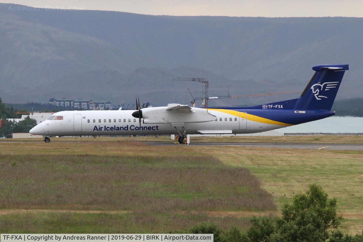 TF-FXA, 2001 Bombardier DHC-8-402 Q400 Dash 8 C/N 4022, Air Iceland DHC-8