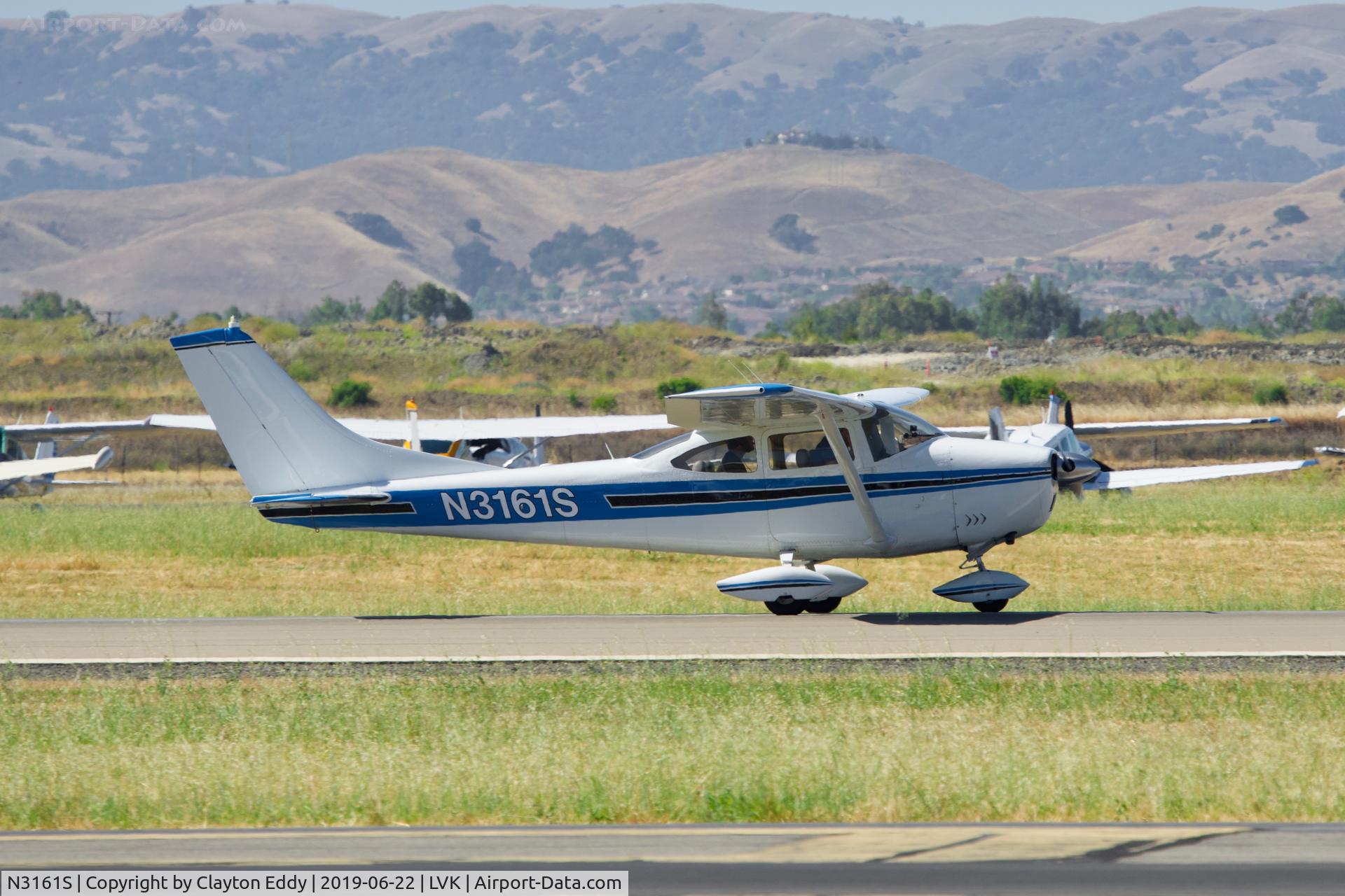 N3161S, 1964 Cessna 182G Skylane C/N 18255661, Livermore Airport California 2019.