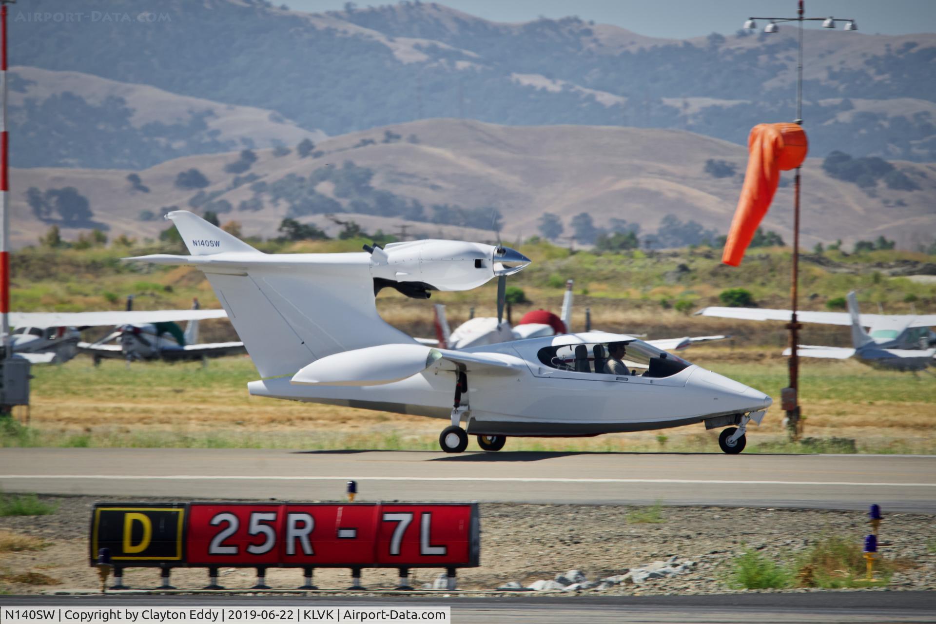 N140SW, Seawind 3000 C/N 203, Livermore Airport California 2019.