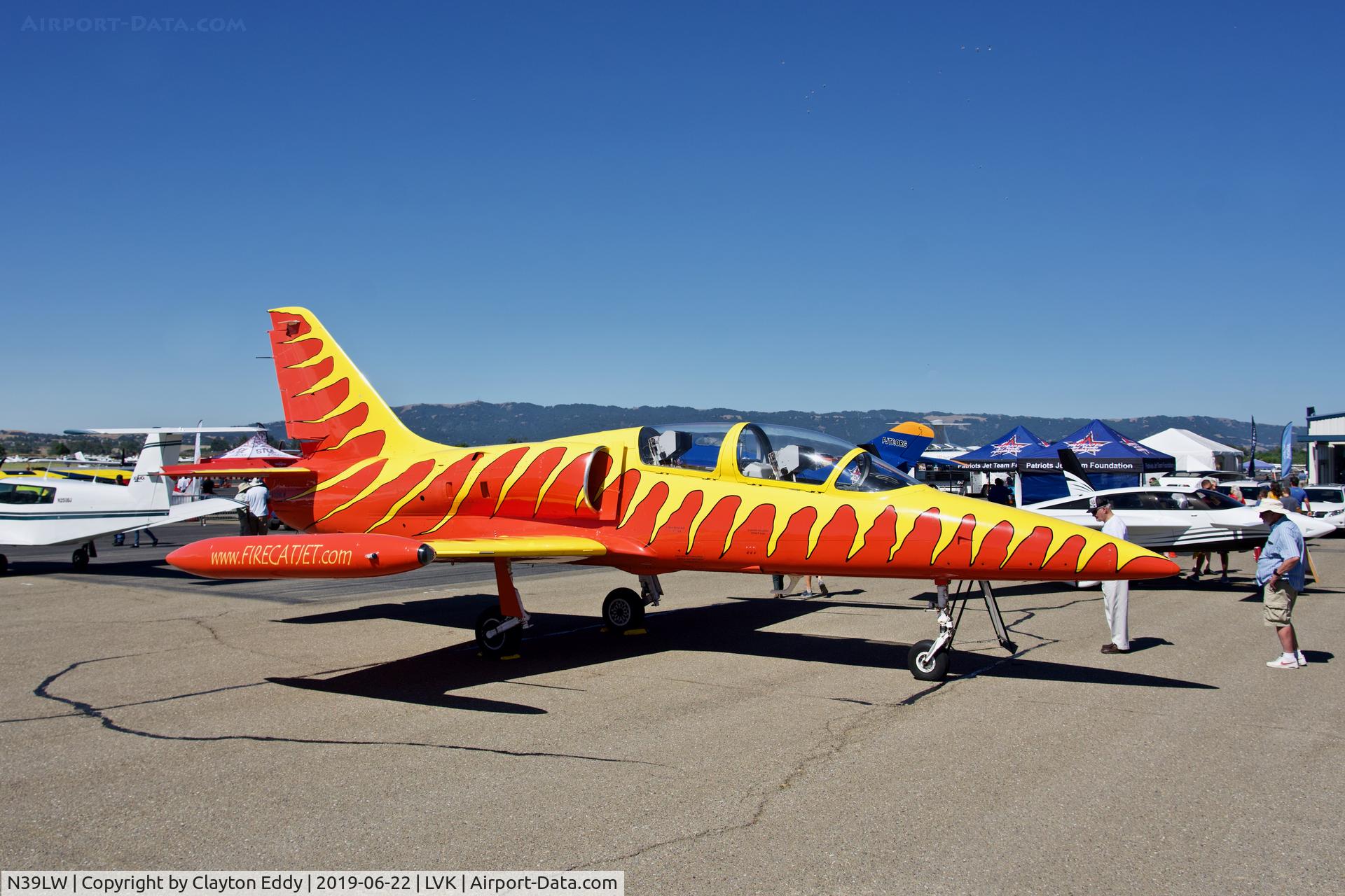 N39LW, 1981 Aero L-39C Albatros C/N 132039, Livermore Airport California 2019.