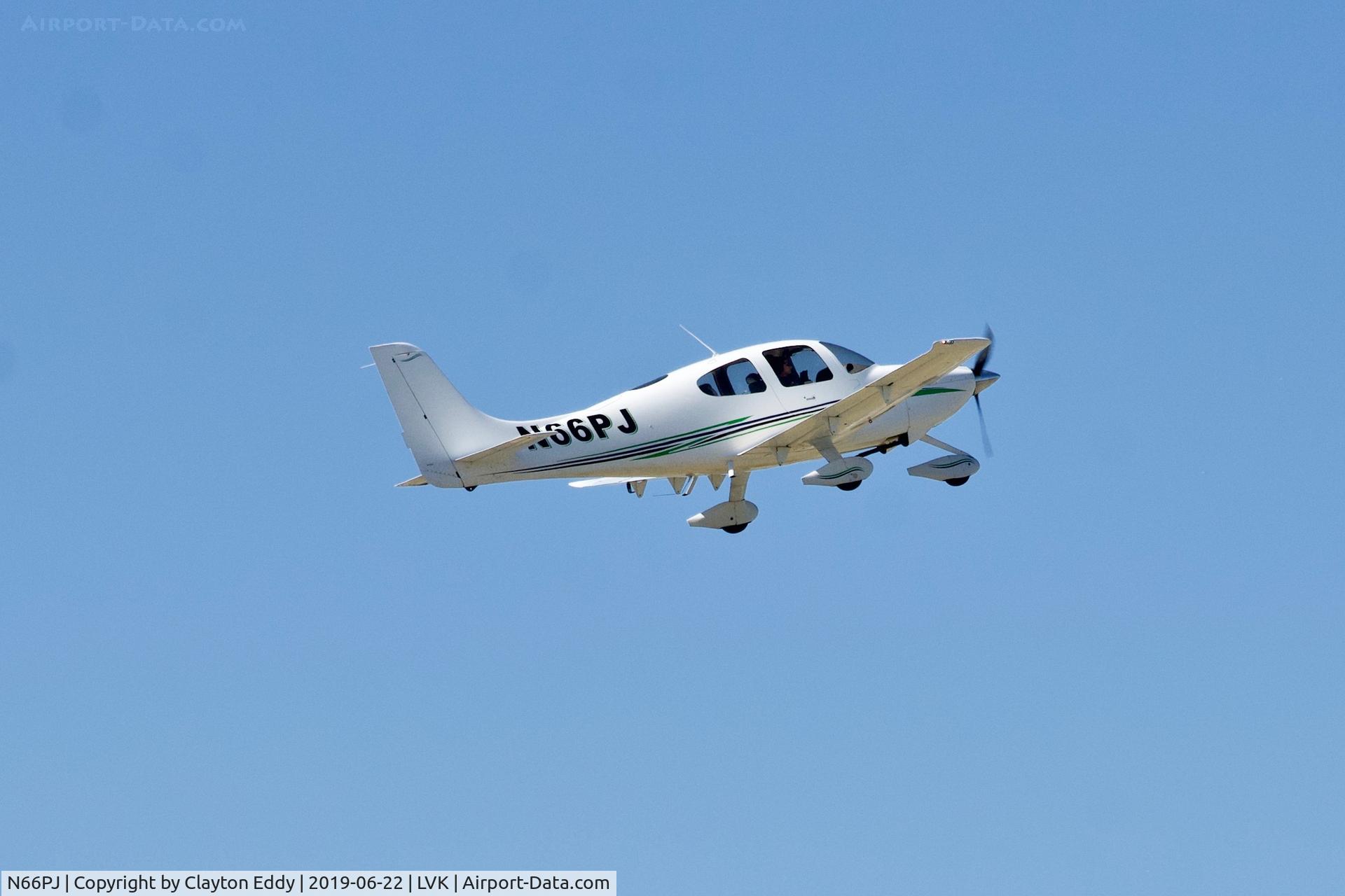 N66PJ, 2014 Cirrus SR20 C/N 1098, Livermore Airport California 2019.