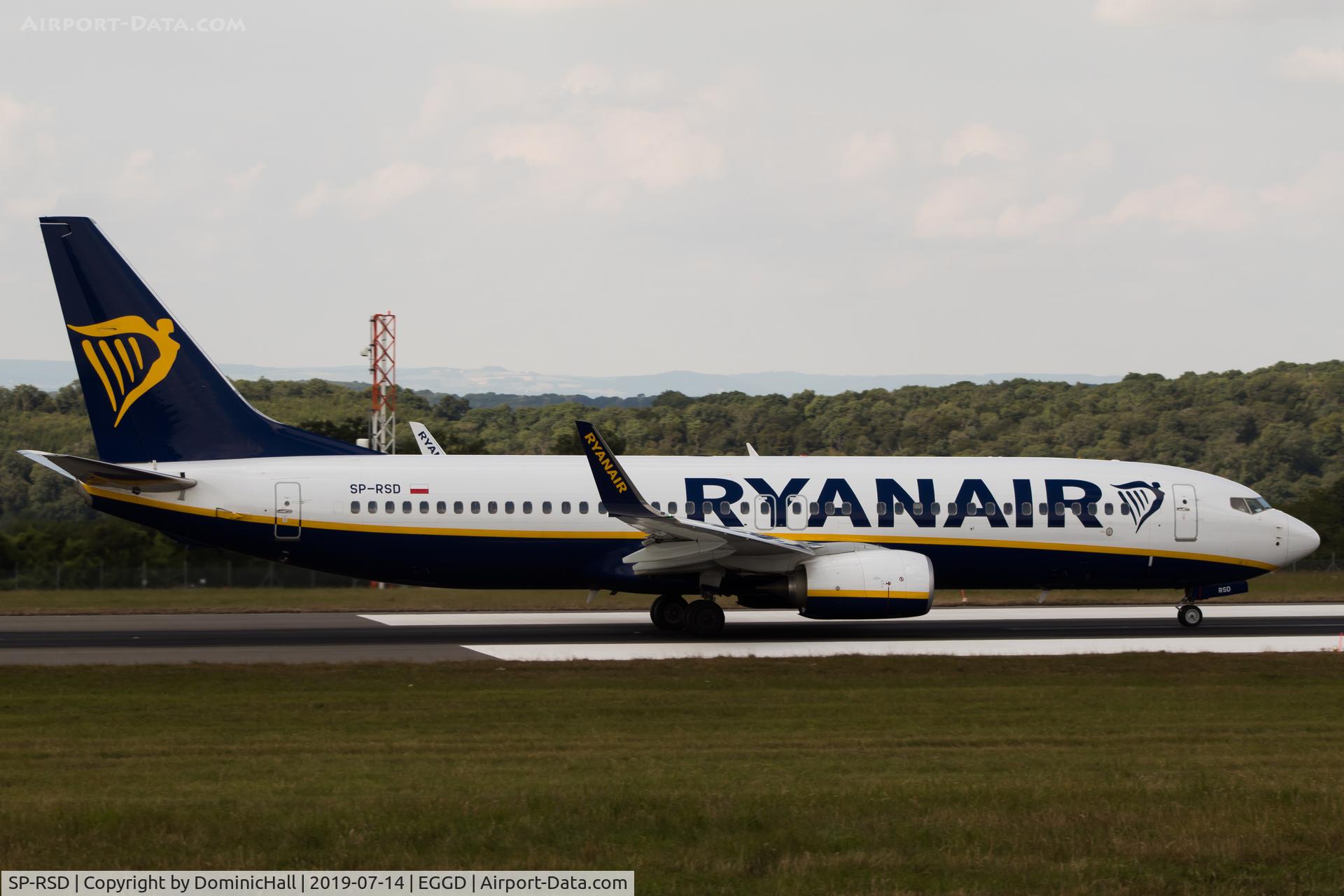 SP-RSD, 2018 Boeing 737-8AS C/N 44845, Departing RWY 09