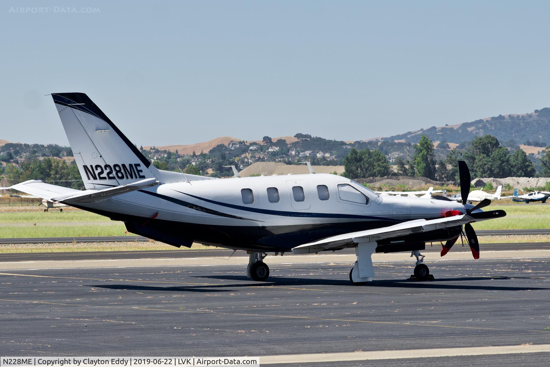 N228ME, 1992 Socata TBM-700 C/N 49, Livermore Airport California 2019.
