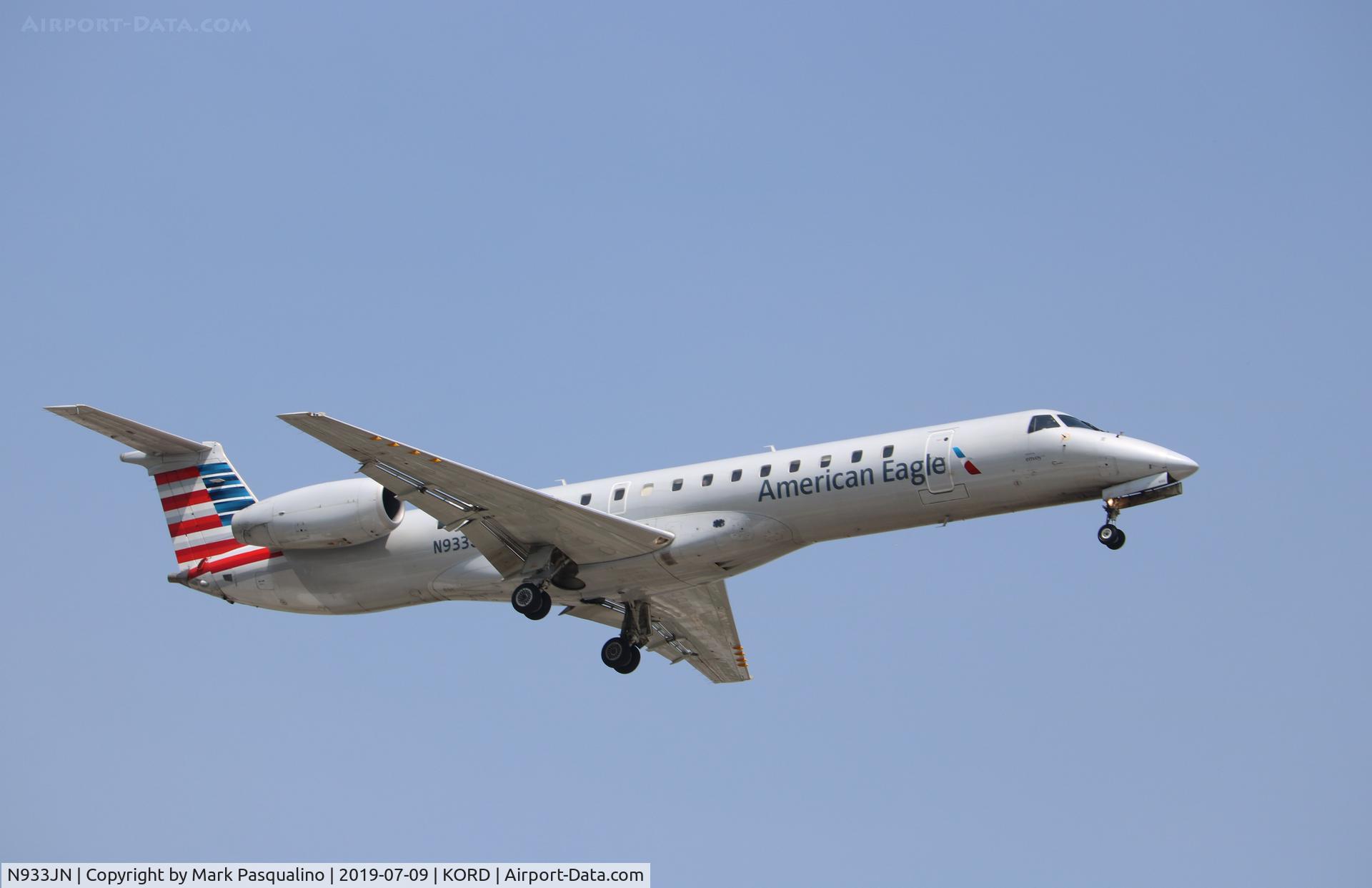 N933JN, 2005 Embraer ERJ-145LR (EMB-145LR) C/N 14500918, EMB-145LR