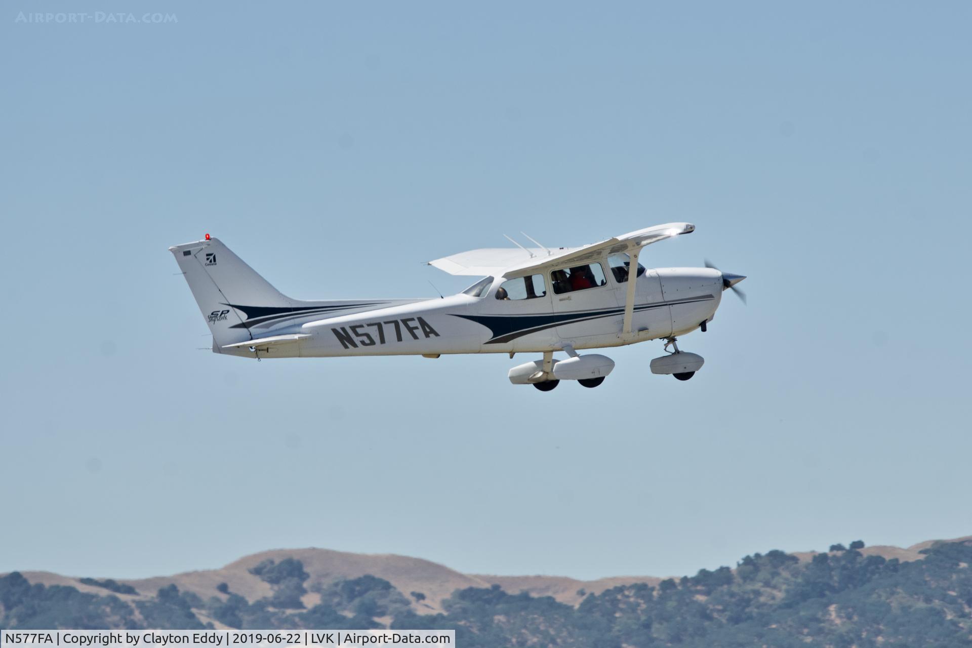 N577FA, 2004 Cessna 172S C/N 172S9577, Livermore Airport California 2019.