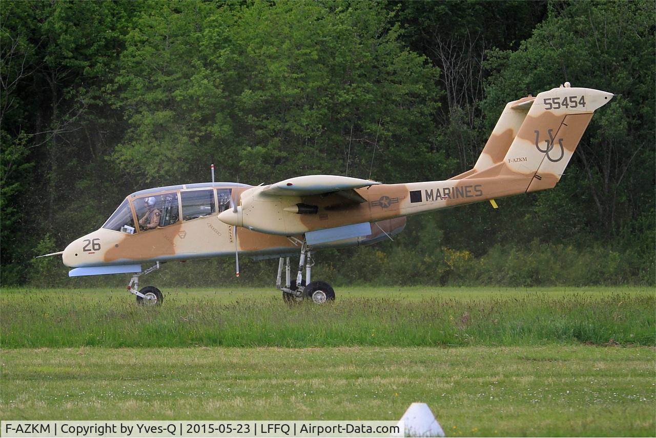 F-AZKM, 1971 North American OV-10B Bronco C/N 338-9 (305-65), North American OV-10B Bronco, Landing, La Ferté-Alais (LFFQ) air show 2015