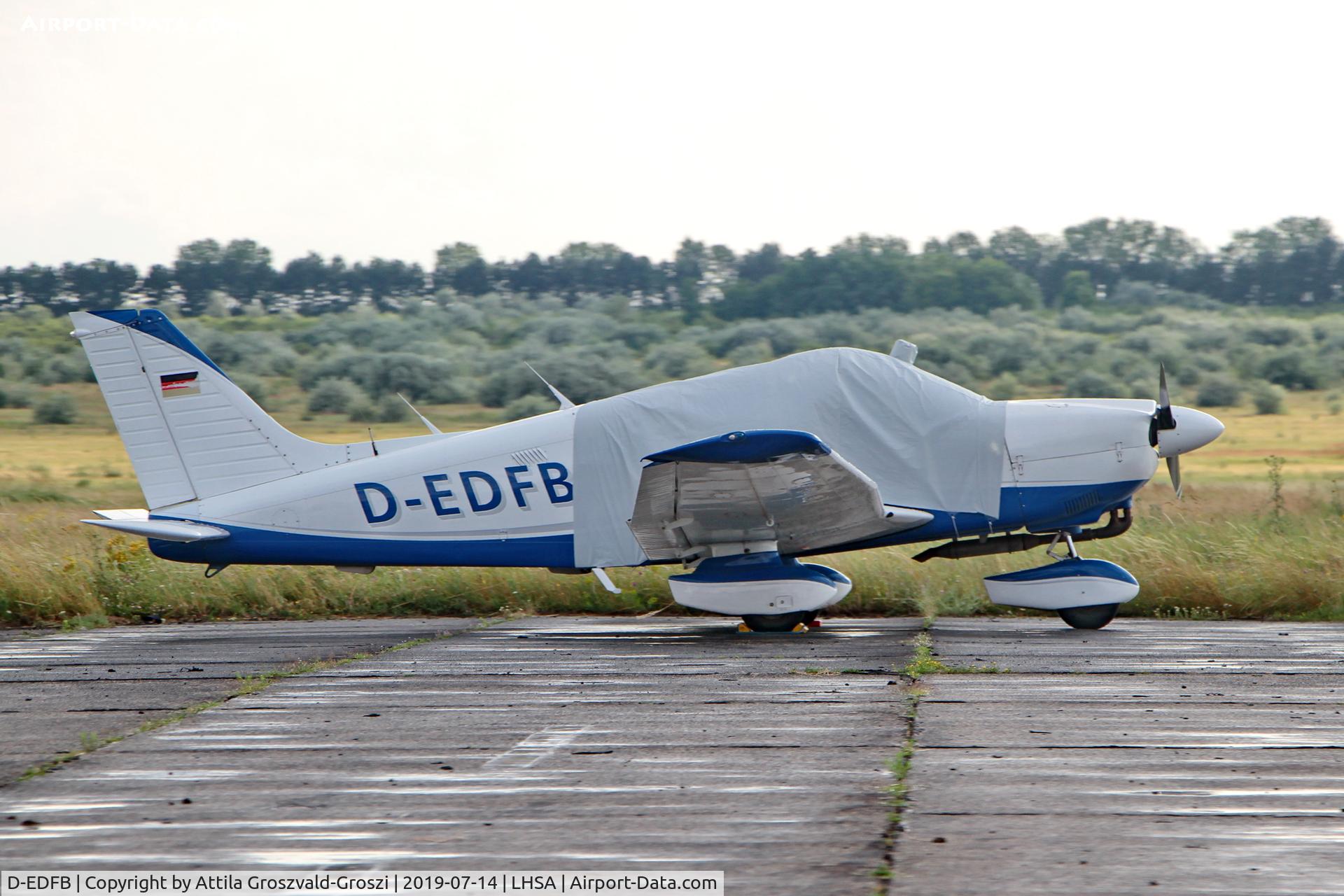 D-EDFB, Piper PA-28-181 C/N 288190131, LHSA - Szentkirályszabadja Airport, Hungary