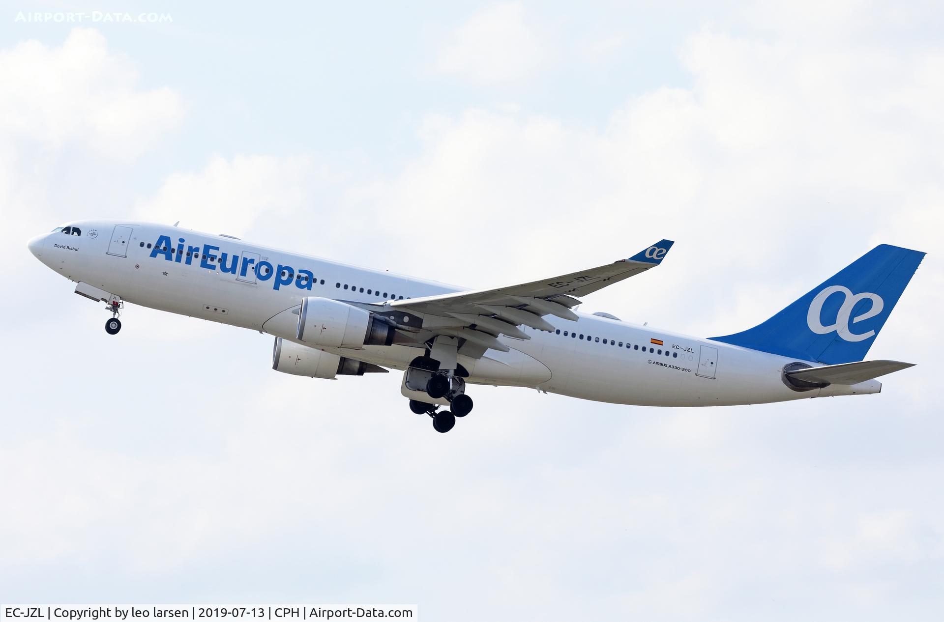 EC-JZL, 2007 Airbus A330-202 C/N 814, Copenhagen 13.7.2019 T/O R-22R