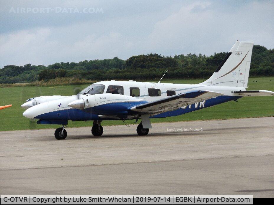 G-OTVR, 2004 Piper PA-34-220T Seneca V C/N 34-49279, At Sywell Aerodrome