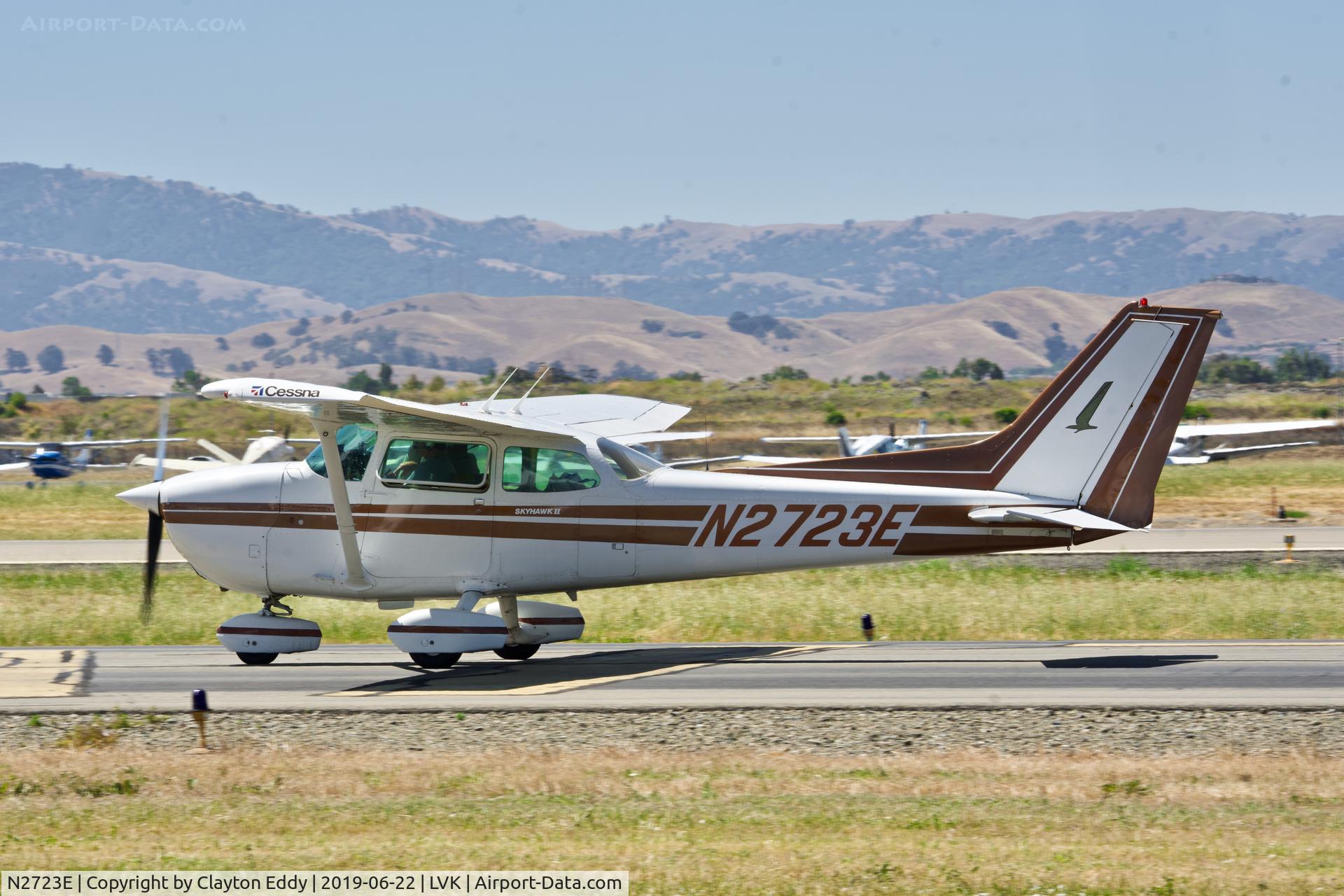 N2723E, 1978 Cessna 172N C/N 17271306, Livermore Airport California 2019.