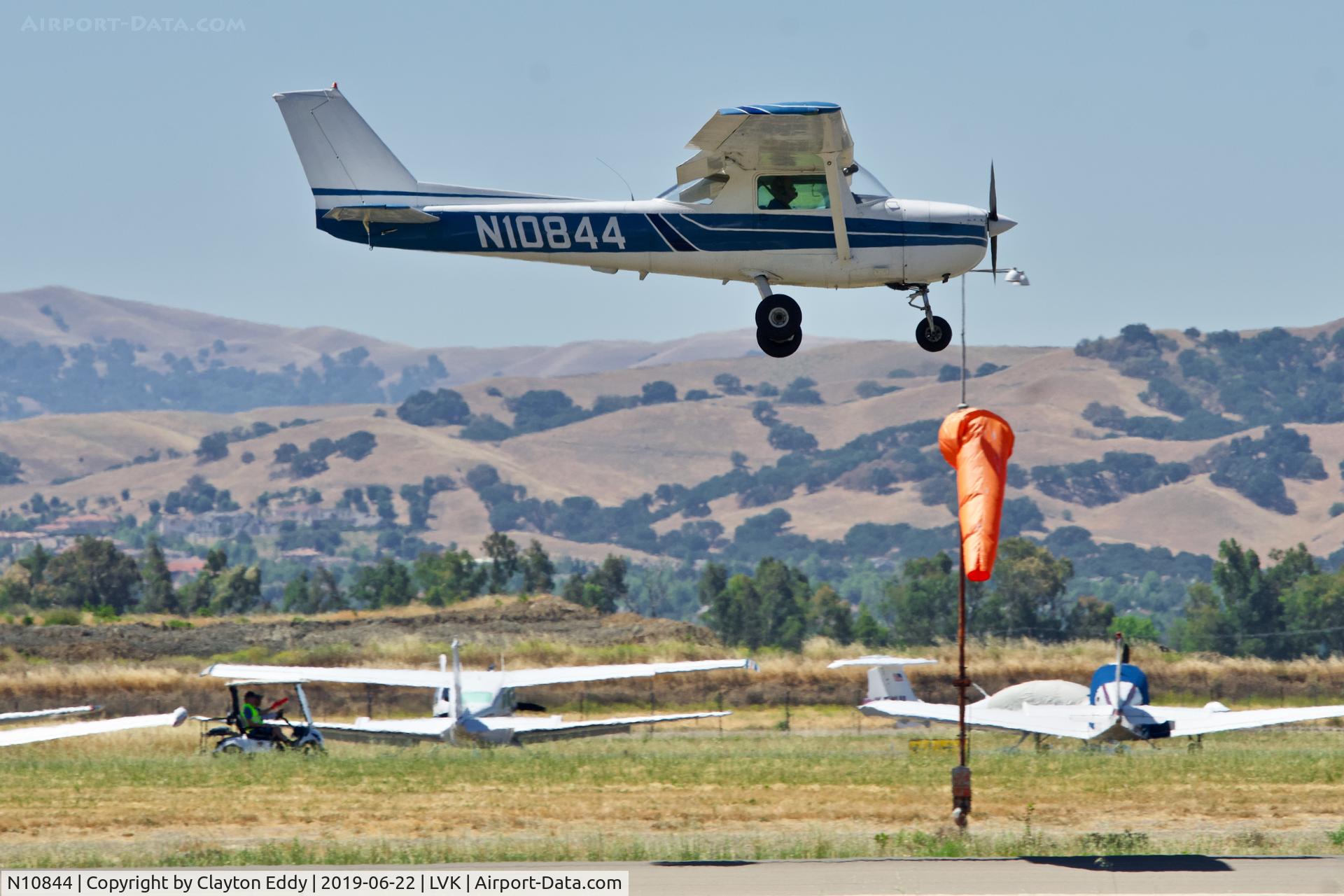 N10844, 1973 Cessna 150L C/N 15075081, Livermore Airport California 2019.