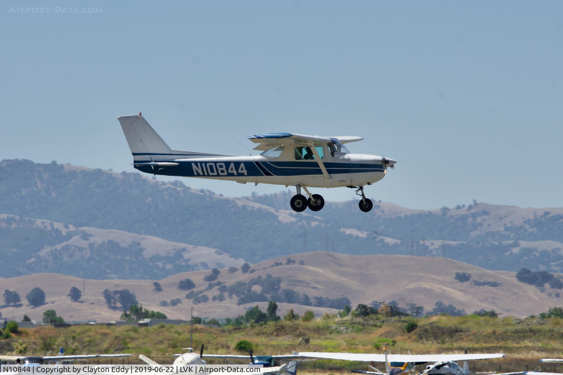 N10844, 1973 Cessna 150L C/N 15075081, Livermore Airport California 2019.