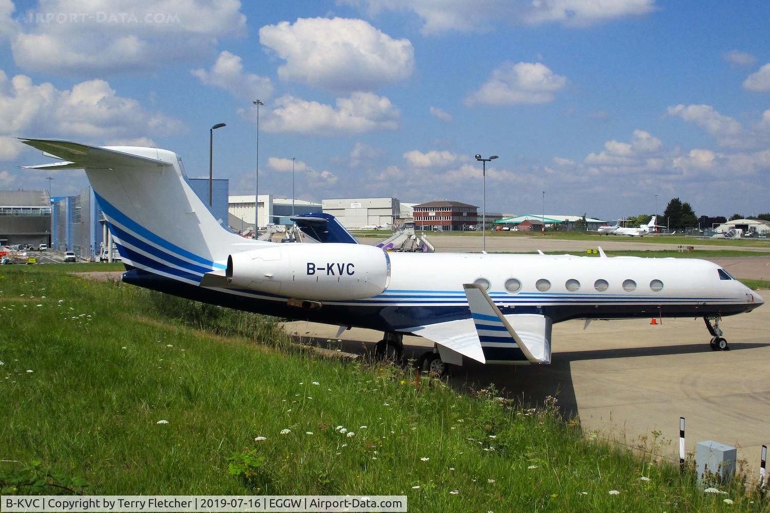 B-KVC, 2008 Gulfstream Aerospace GV-SP (G550) C/N 5219, At Luton