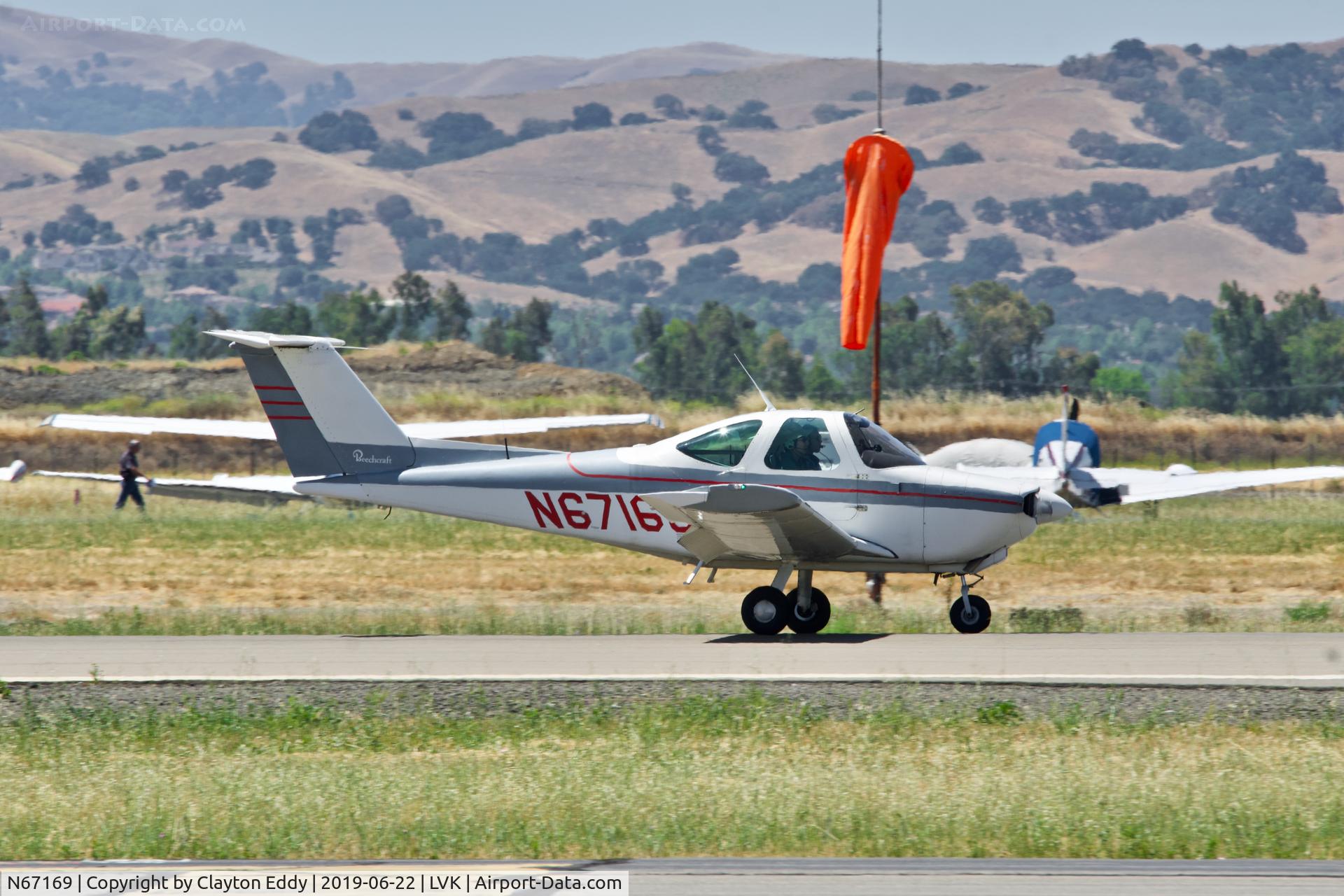 N67169, 1979 Beech 77 Skipper C/N WA-67, Livermore Airport California 2019.