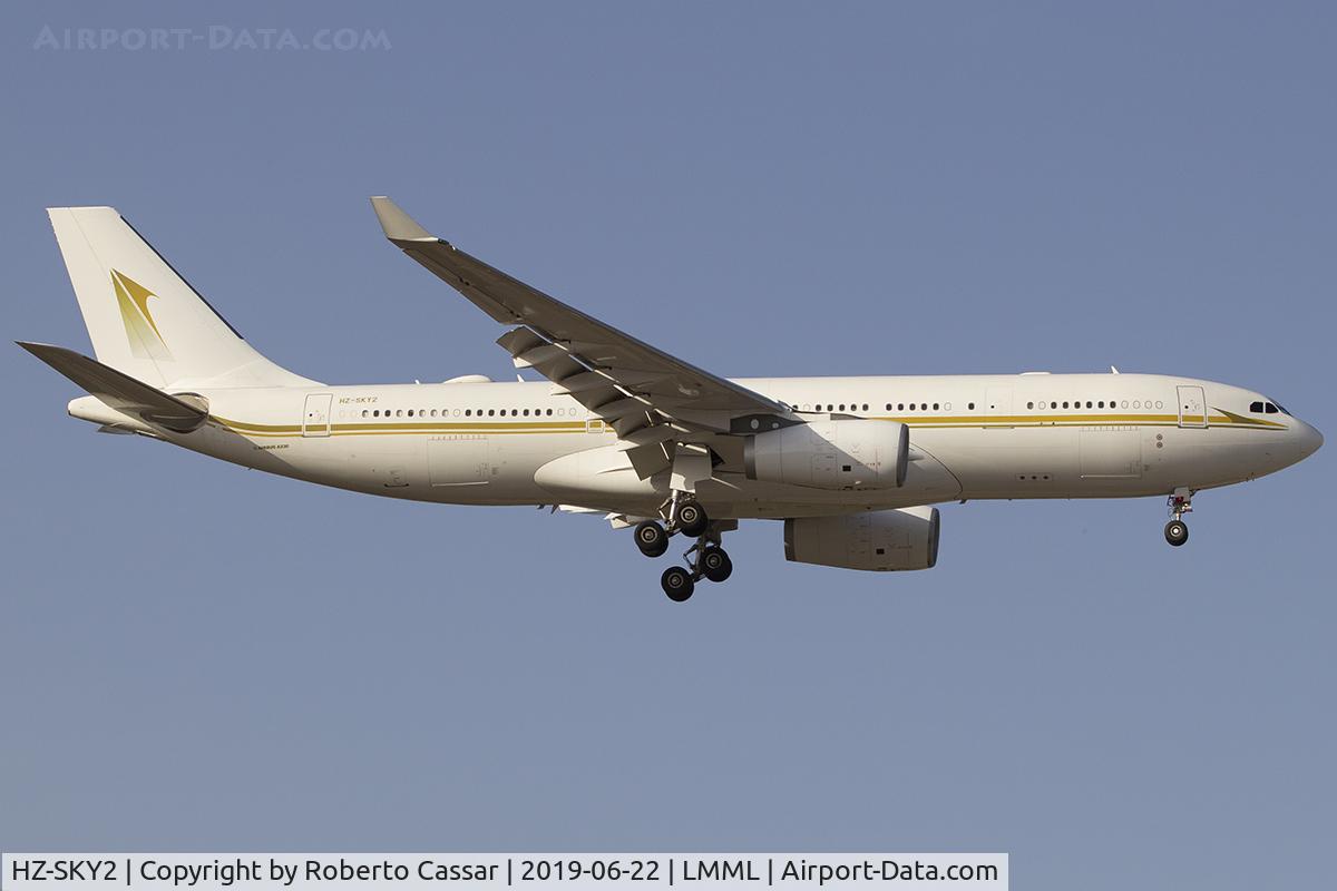 HZ-SKY2, 2015 Airbus A330-243ACJ C/N 1676, Runway 13