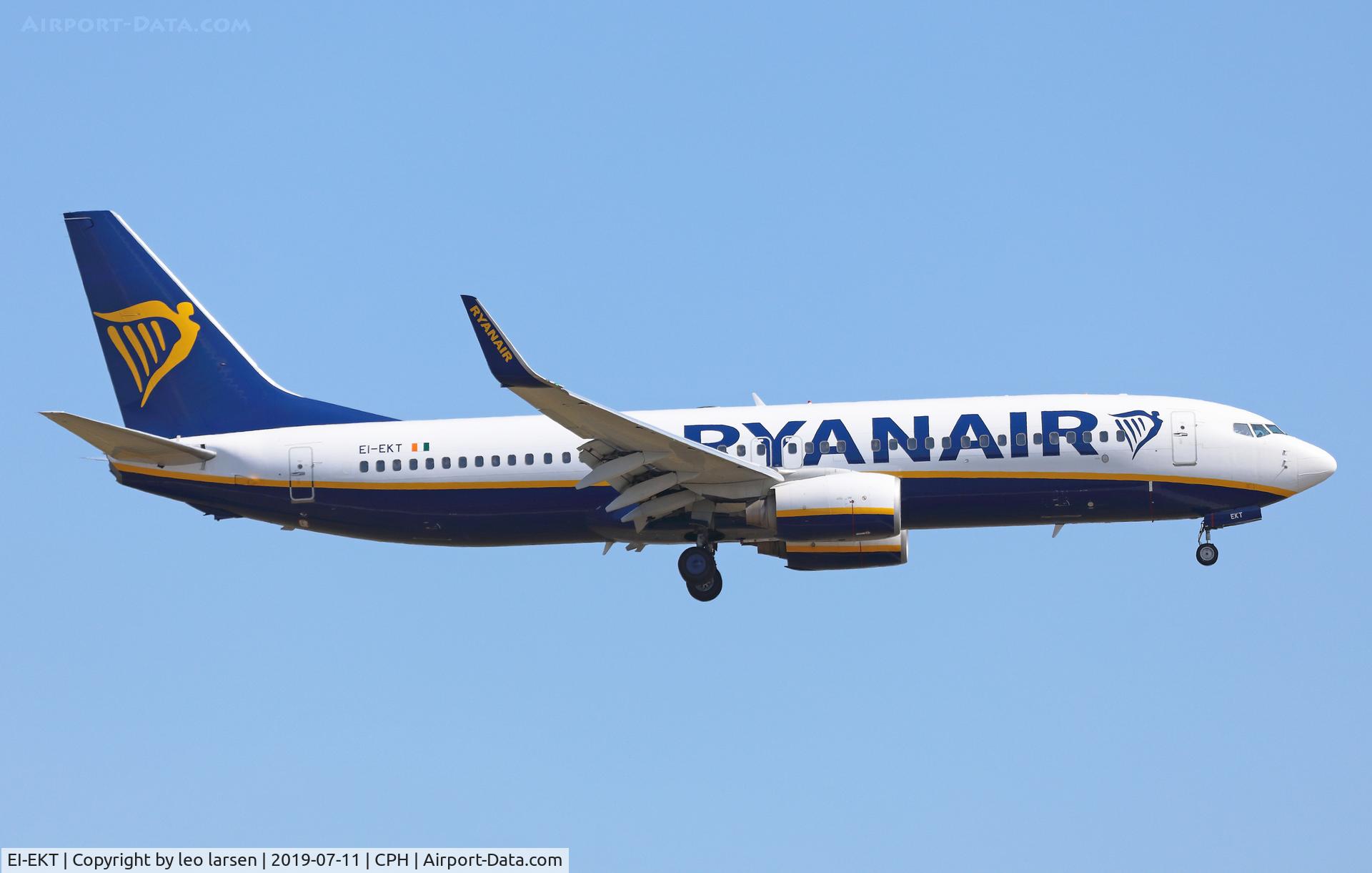 EI-EKT, 2010 Boeing 737-8AS C/N 38505, Copenhagen 11.7.2019 L/D R-22L