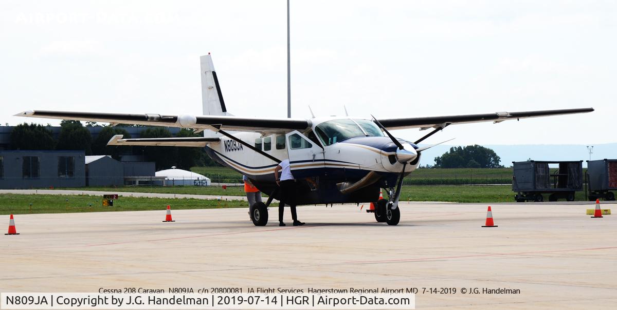 N809JA, 1986 Cessna 208 Caravan I C/N 208-00081, Cessna 208 Caravan N809JA at Hagerstown Regional  Airport MD.