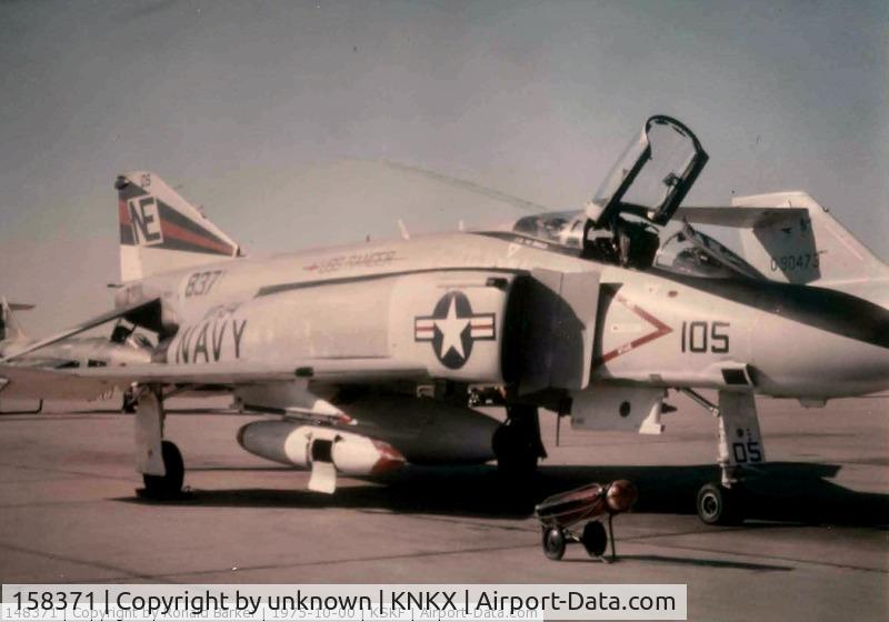 158371, McDonnell F-4J Phantom II C/N 4170, Seen here as NE-105 assigned to VF-151 in 1975. Crashed on 1/7/1980.
Photo taken at NAS Miramar KNKX.