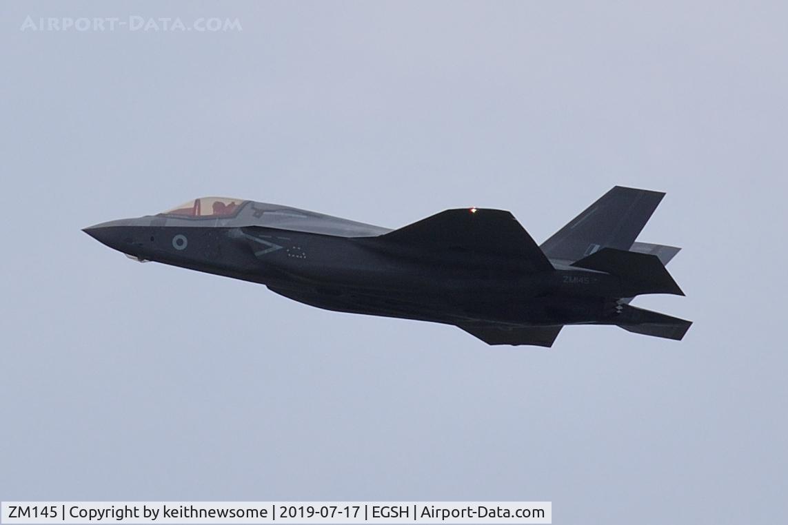 ZM145, 2015 Lockheed Martin F-35B Lightning II C/N BK-11, Very fast and noisy exit.