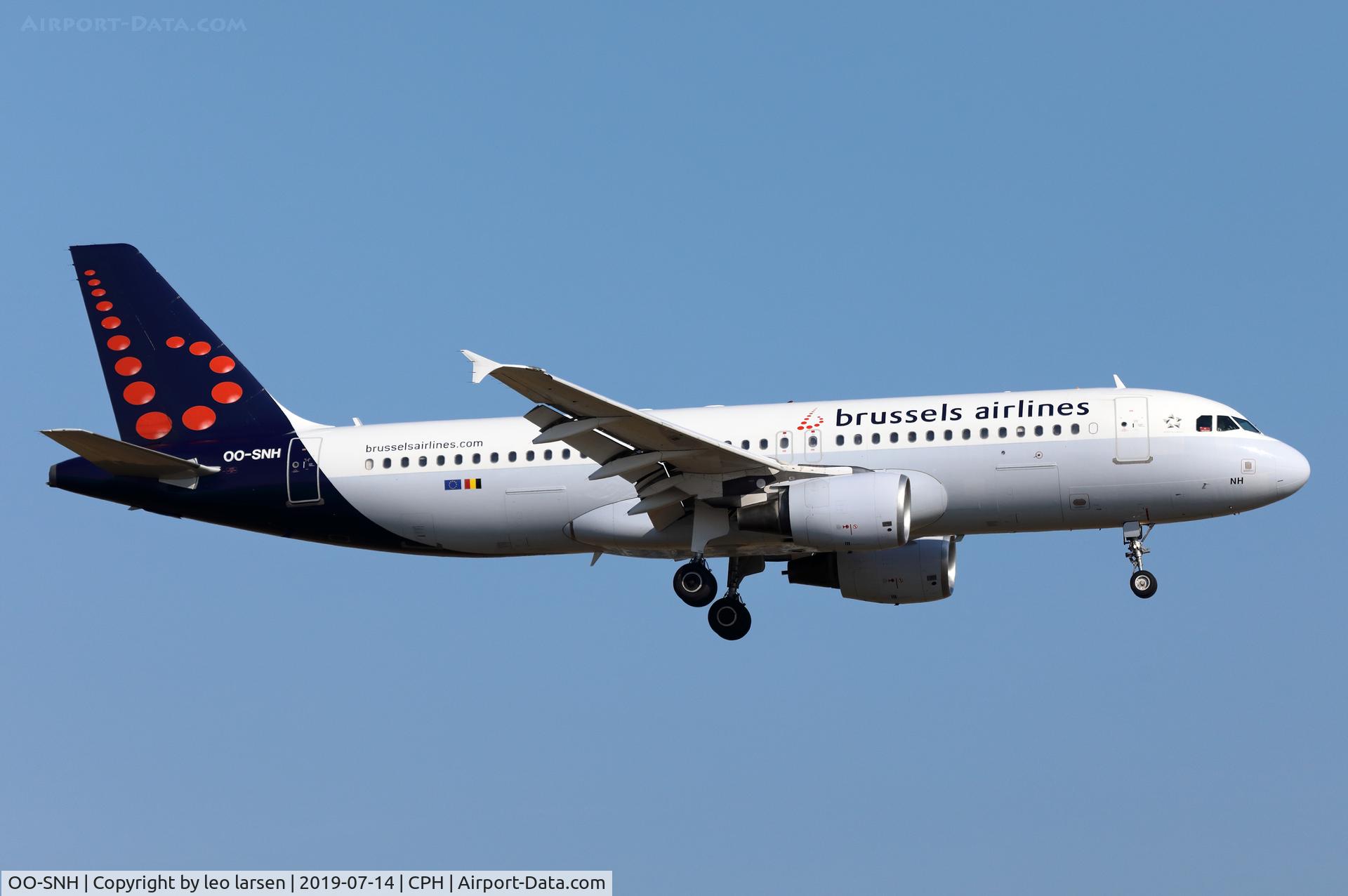 OO-SNH, 2004 Airbus A320-214 C/N 2207, Copenhagen 14.7.2019 L/D R-22L