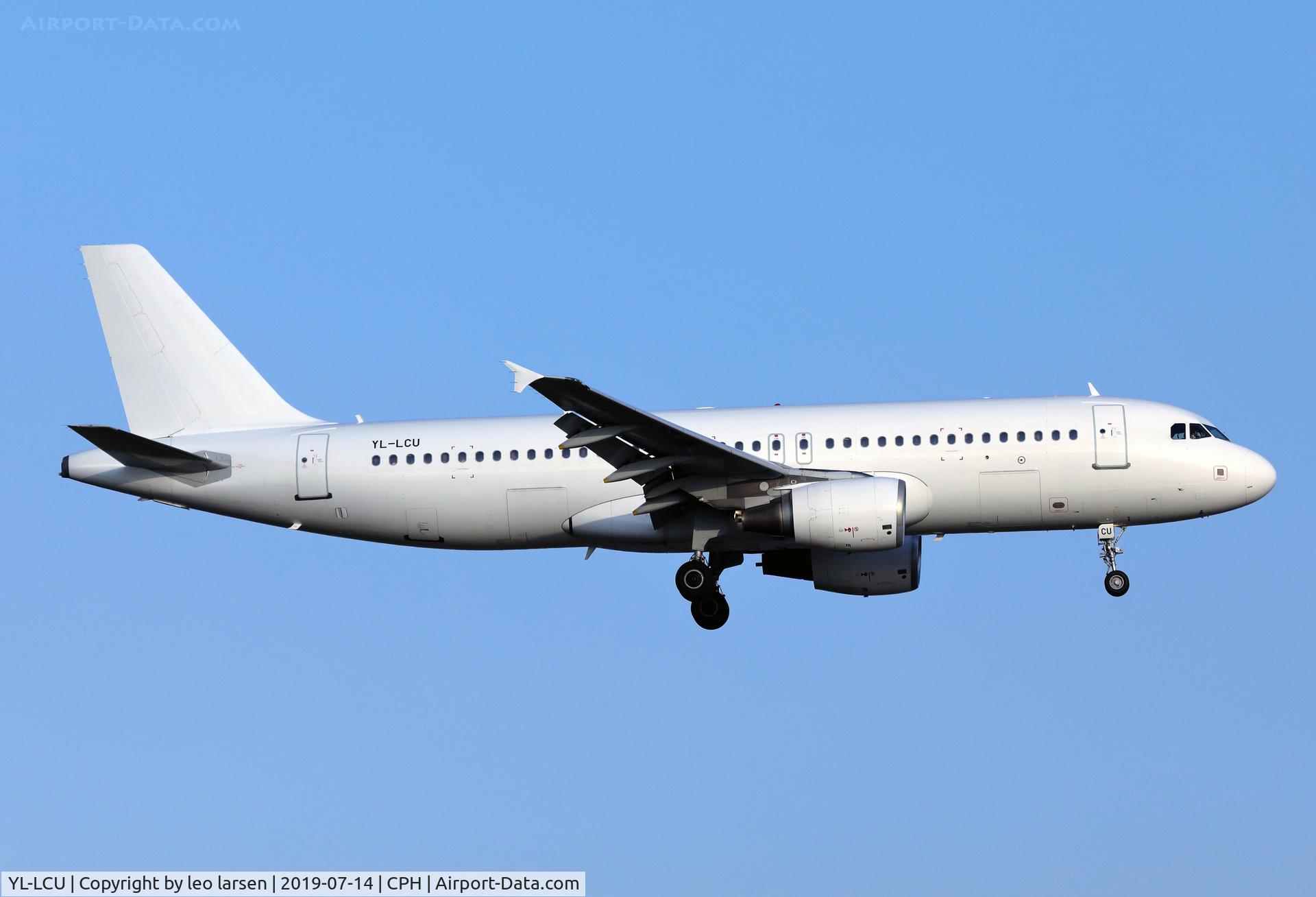 YL-LCU, 2002 Airbus A320-214 C/N 1762, Copenhagen 14.7.2019 L/D R-22L