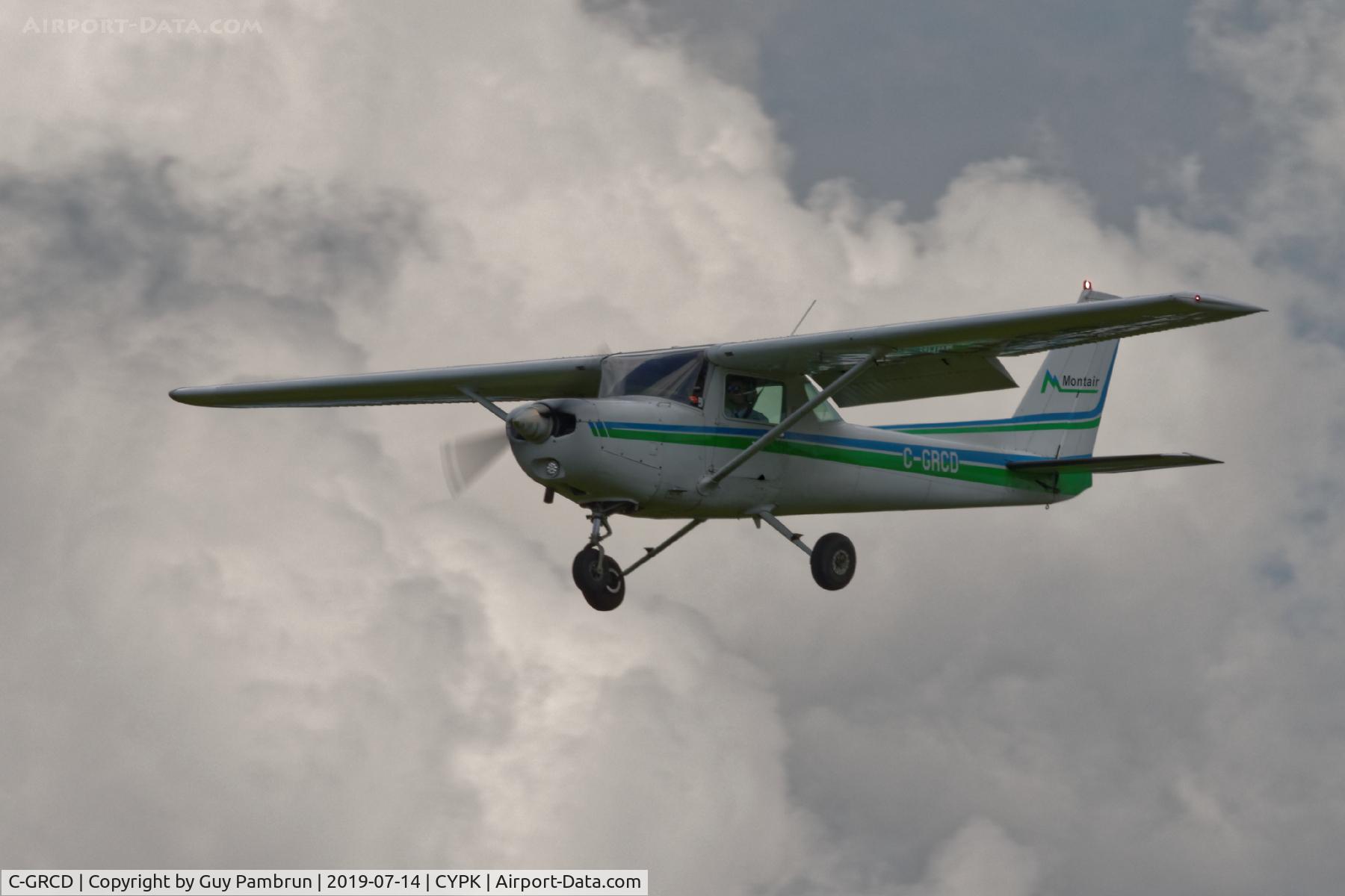 C-GRCD, 1982 Cessna 152 C/N 15285578, Landing