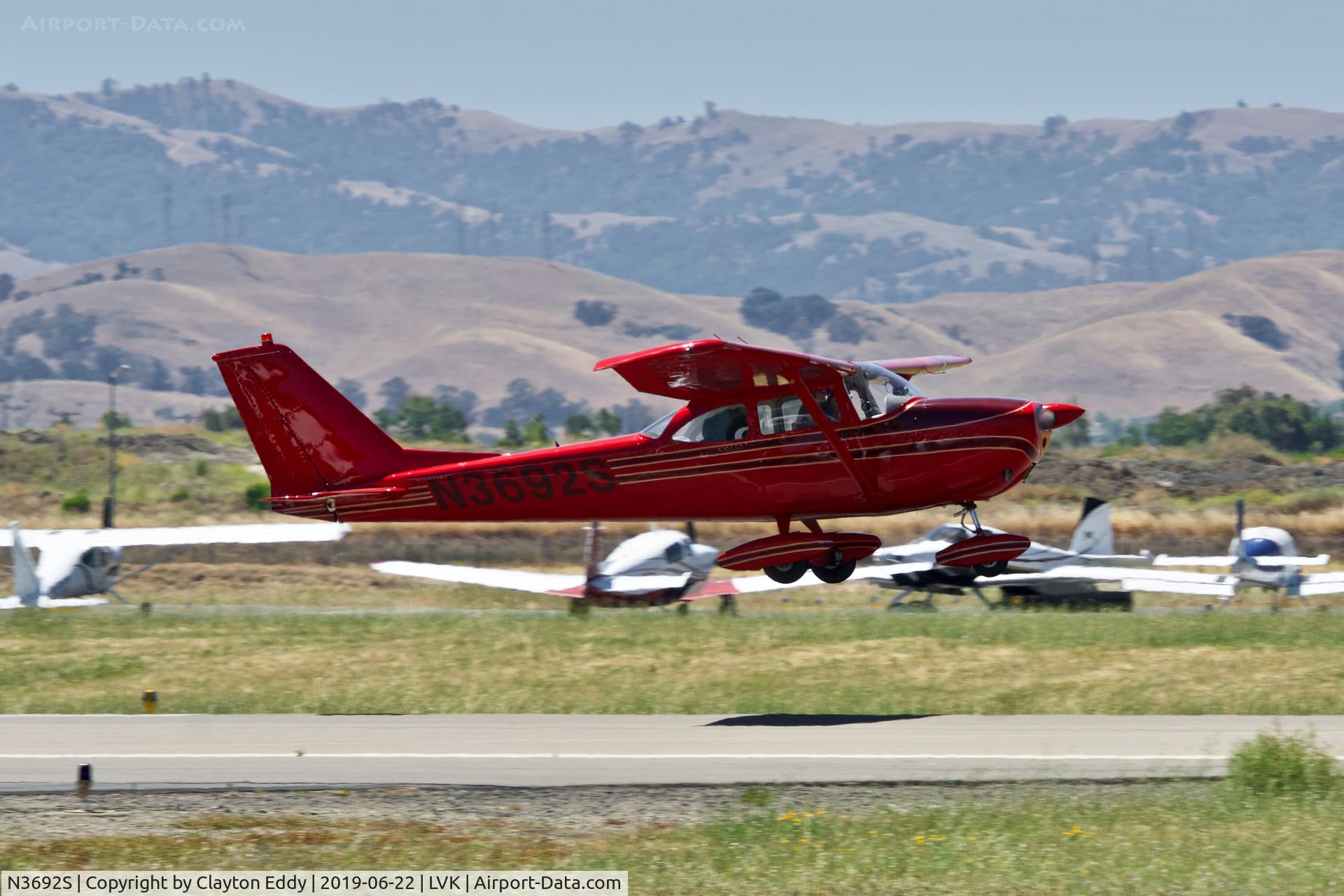 N3692S, 1963 Cessna 172E C/N 17250892, Livermore Airport California 2019.