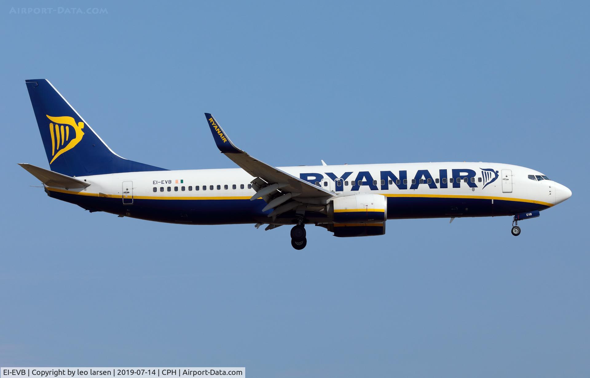 EI-EVB, 2011 Boeing 737-8AS C/N 34982, Copenhagen 14.7.2019 L/D R-22L