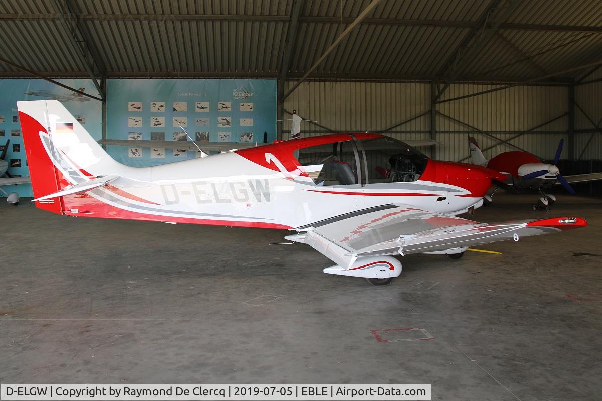 D-ELGW, 2019 Robin DR-401-120 C/N 2716, Recently arrived at Leopoldsburg.
