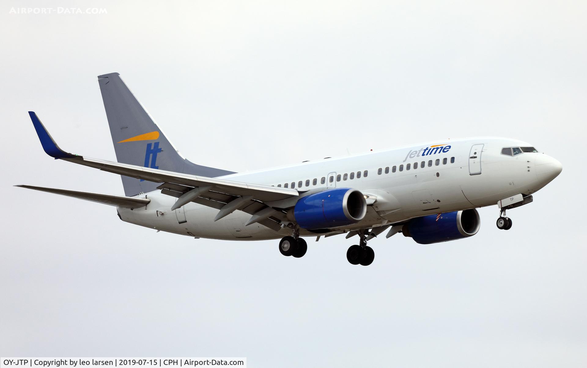 OY-JTP, 2005 Boeing 737-79L C/N 34022, Copenhagen 15.7.2019 L/D R-22L