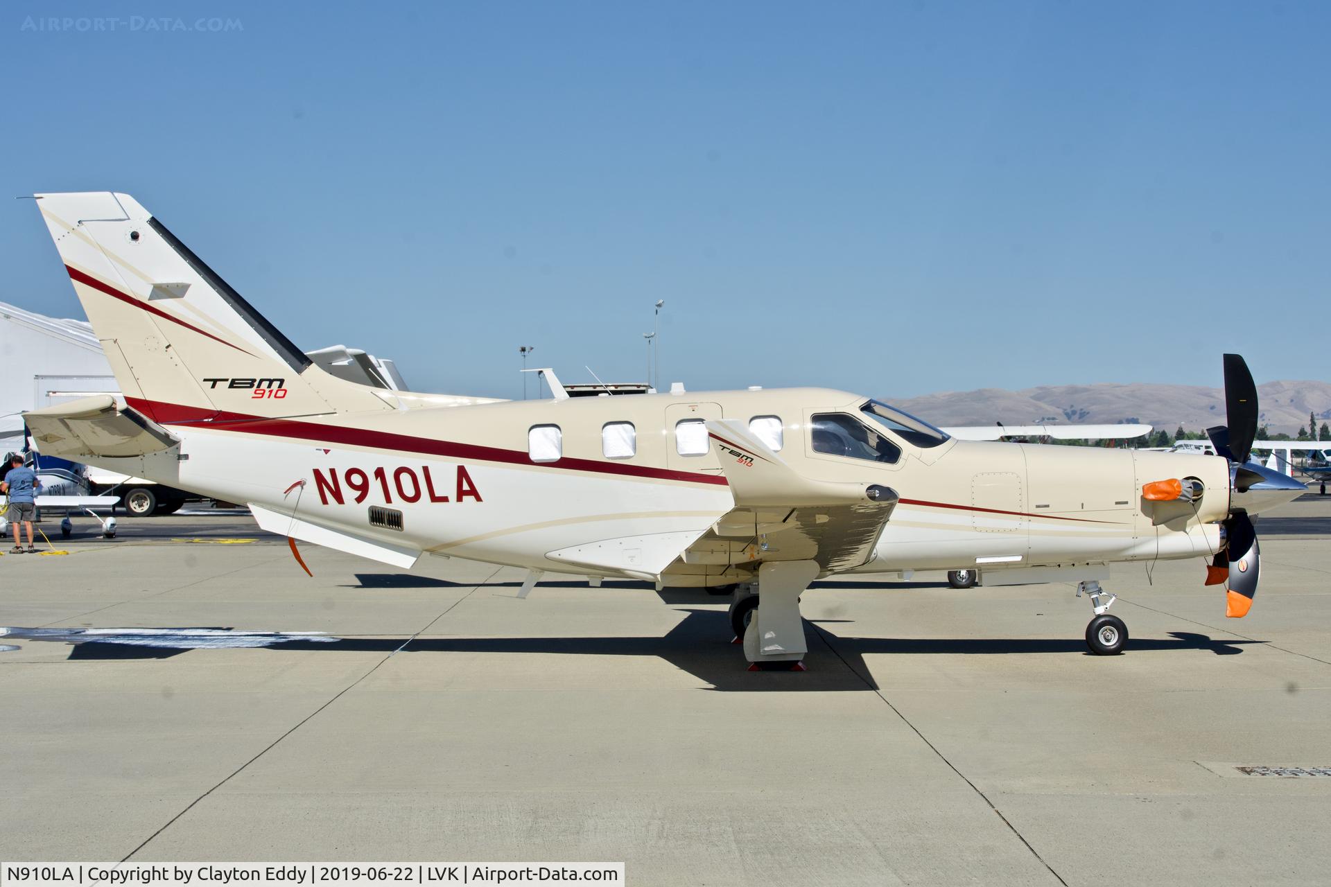 N910LA, 2019 Daher-Socata TBM-700 C/N 1277, Livermore Airport California 2019.