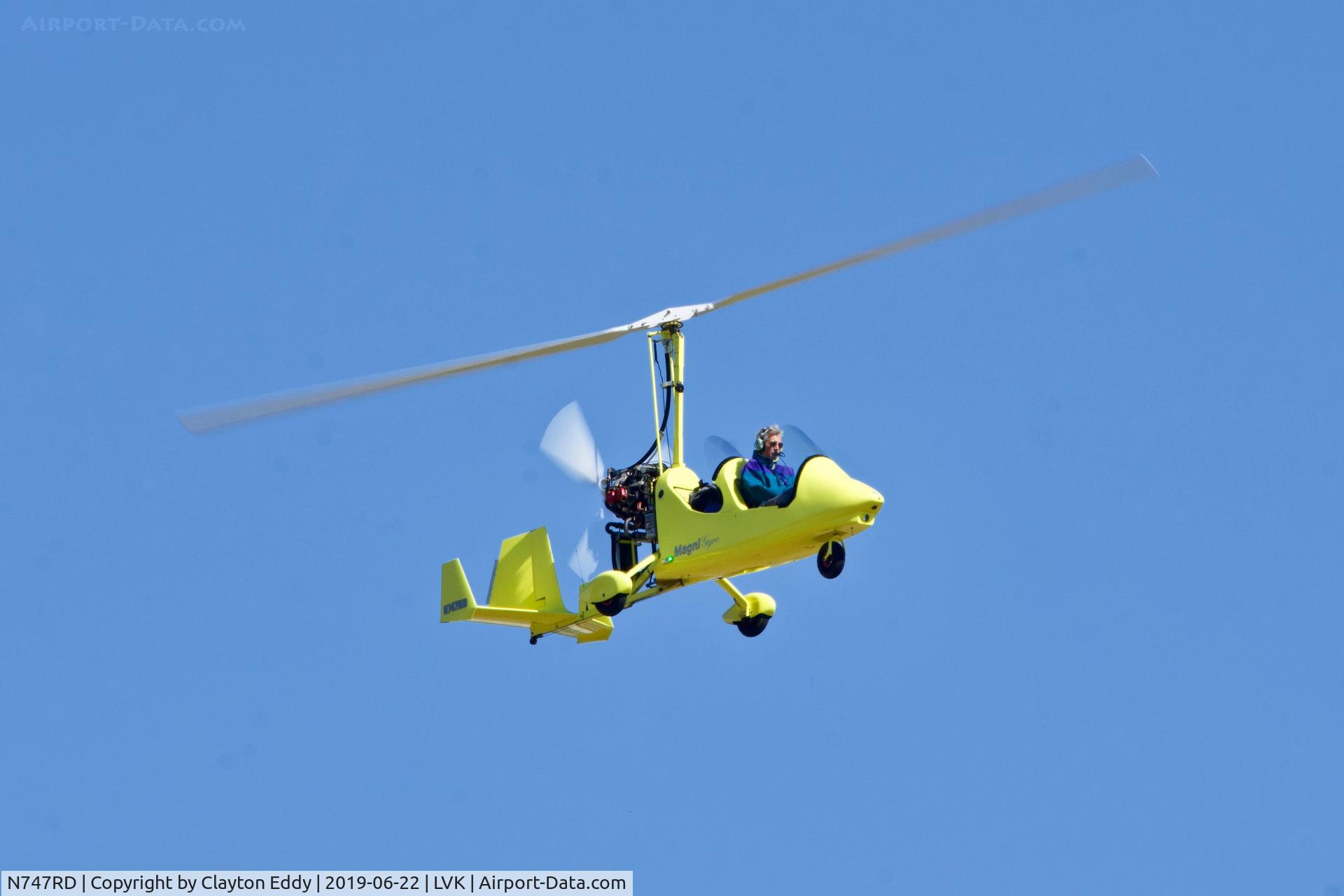 N747RD, 2015 Magni Gyro M-16 Tandem Trainer C/N 16-14-8744, Livermore Airport California 2019.