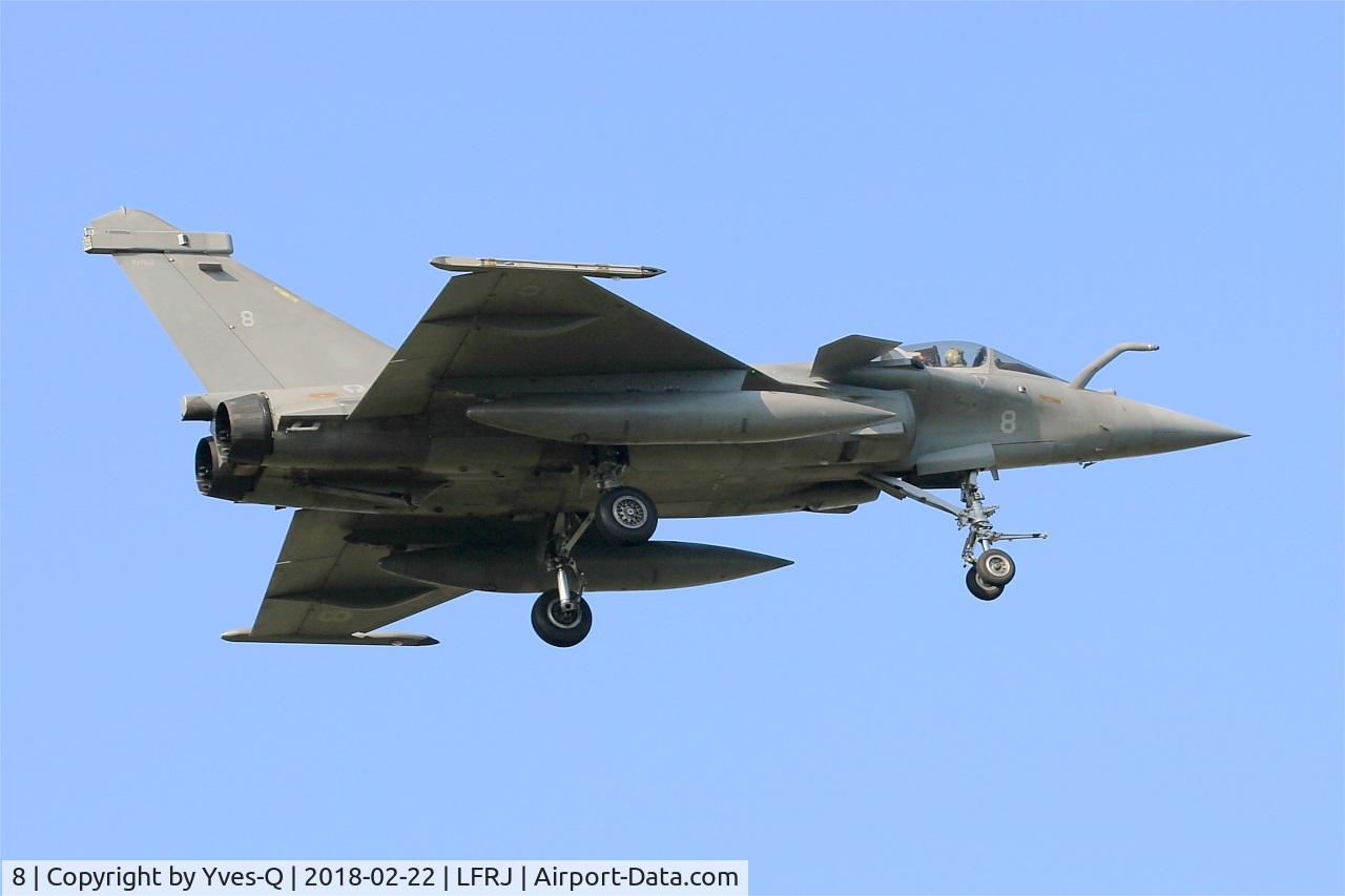 8, Dassault Rafale M C/N 8, Dassault Rafale M,  On final rwy 08, Landivisiau naval air base (LFRJ)