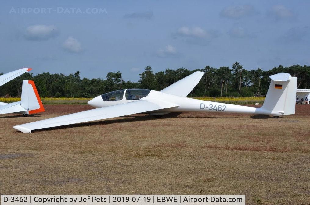 D-3462, Schleicher ASK-21 C/N 21387, At Weelde.