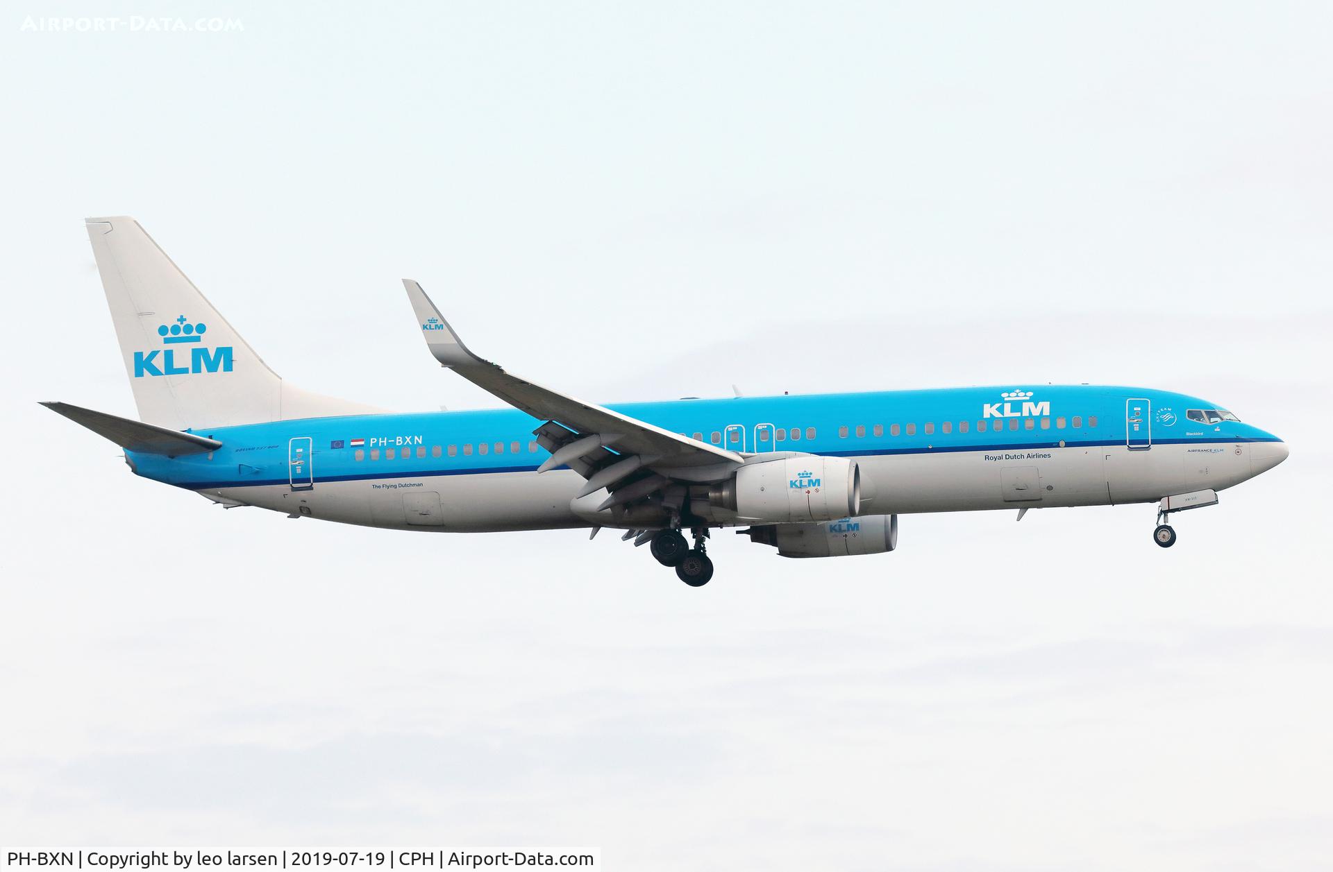 PH-BXN, 2000 Boeing 737-8K2 C/N 30356, Copenhagen 19.7.2019 L/D R-22L