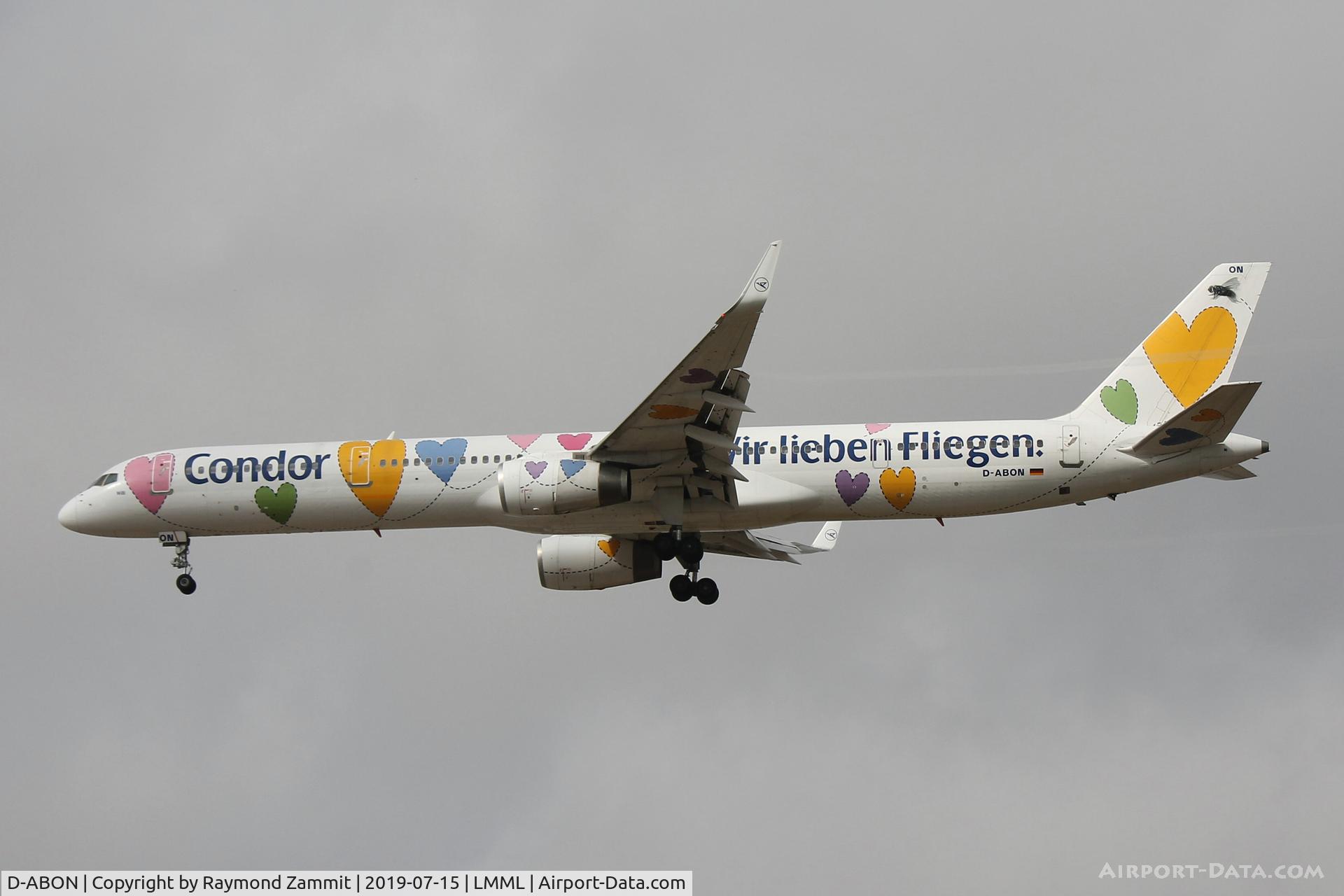 D-ABON, 2000 Boeing 757-330 C/N 29023, B757 D-ABON Condor