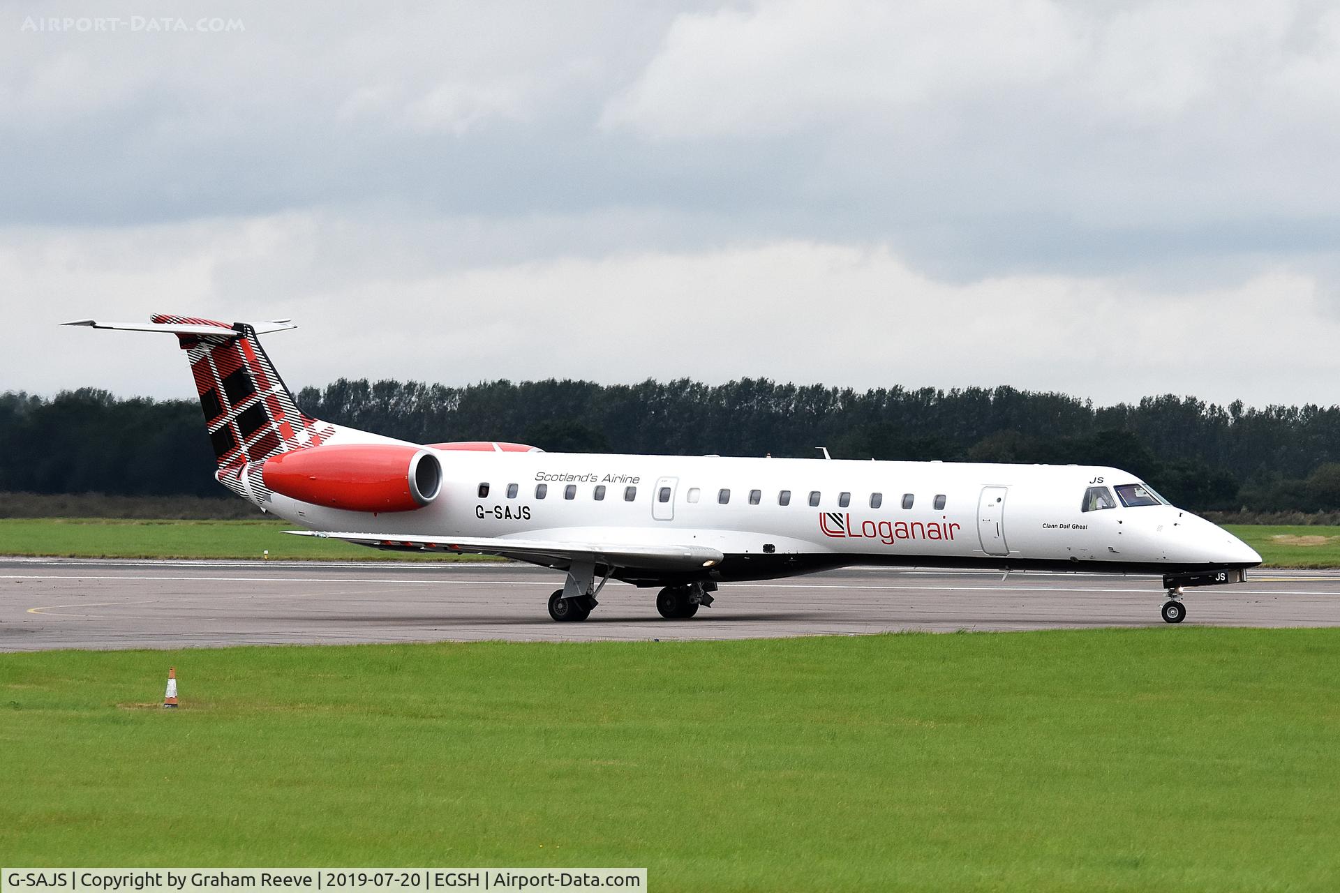 G-SAJS, 2001 Embraer EMB-145EP (ERJ-145EP) C/N 145390, Departing from Norwich.