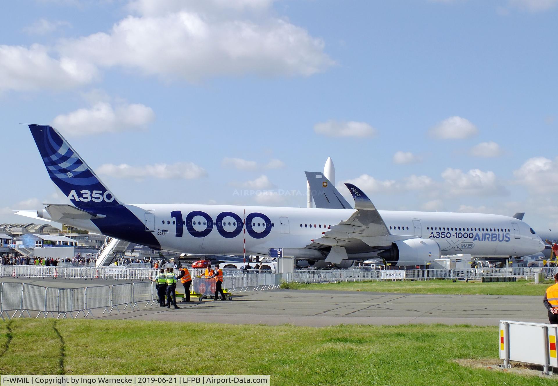 F-WMIL, 2016 Airbus A350-1041 C/N 059, Airbus A350-1041 at the Aerosalon 2019, Paris