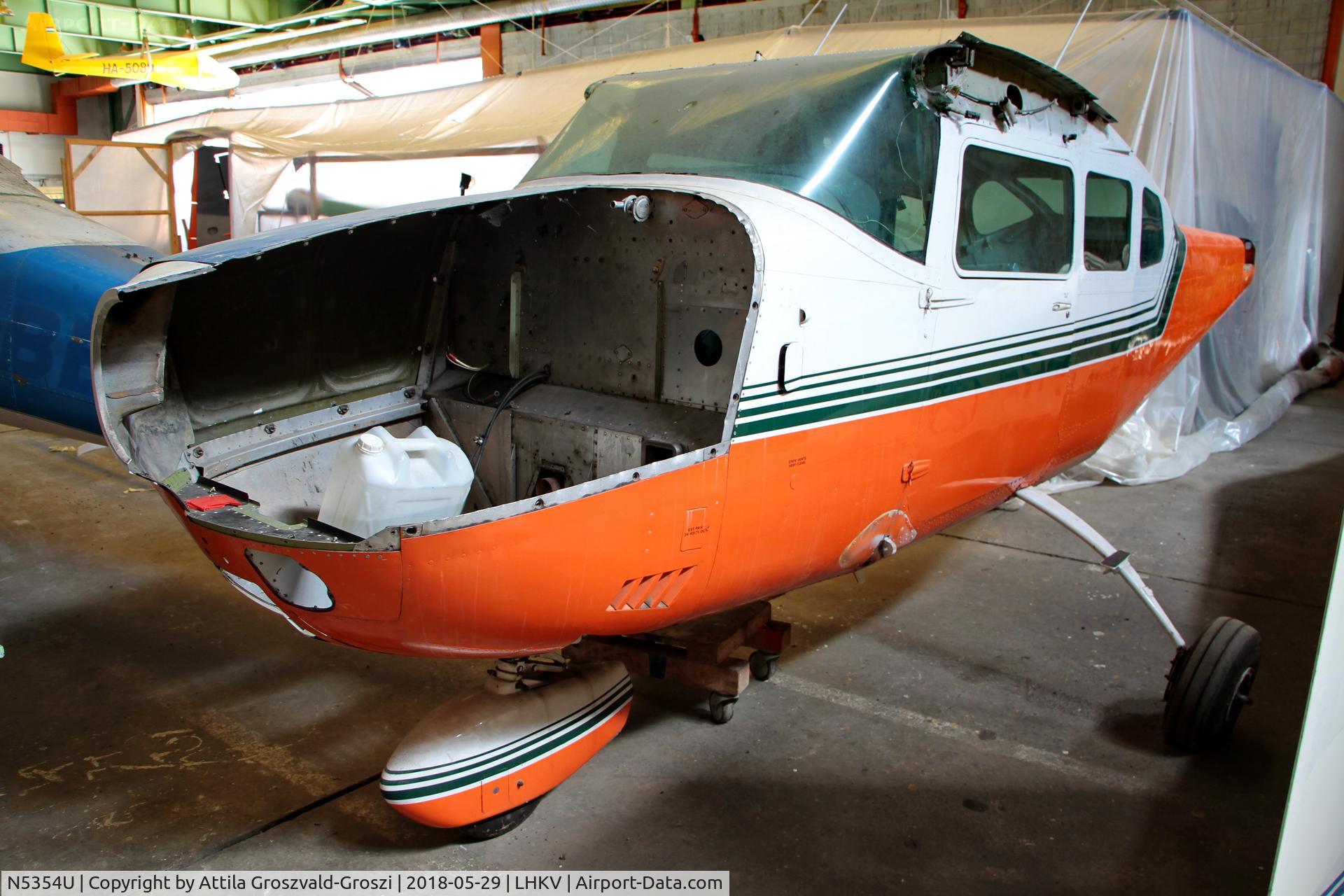 N5354U, 1979 Cessna U206G Stationair C/N U20605235, LHKV - Kaposujlak Airport, Hungary