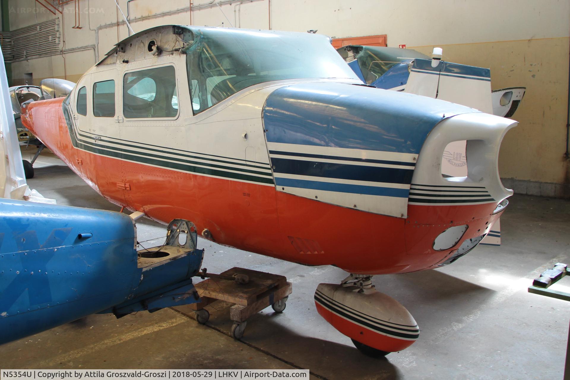 N5354U, 1979 Cessna U206G Stationair C/N U20605235, LHKV - Kaposujlak Airport, Hungary