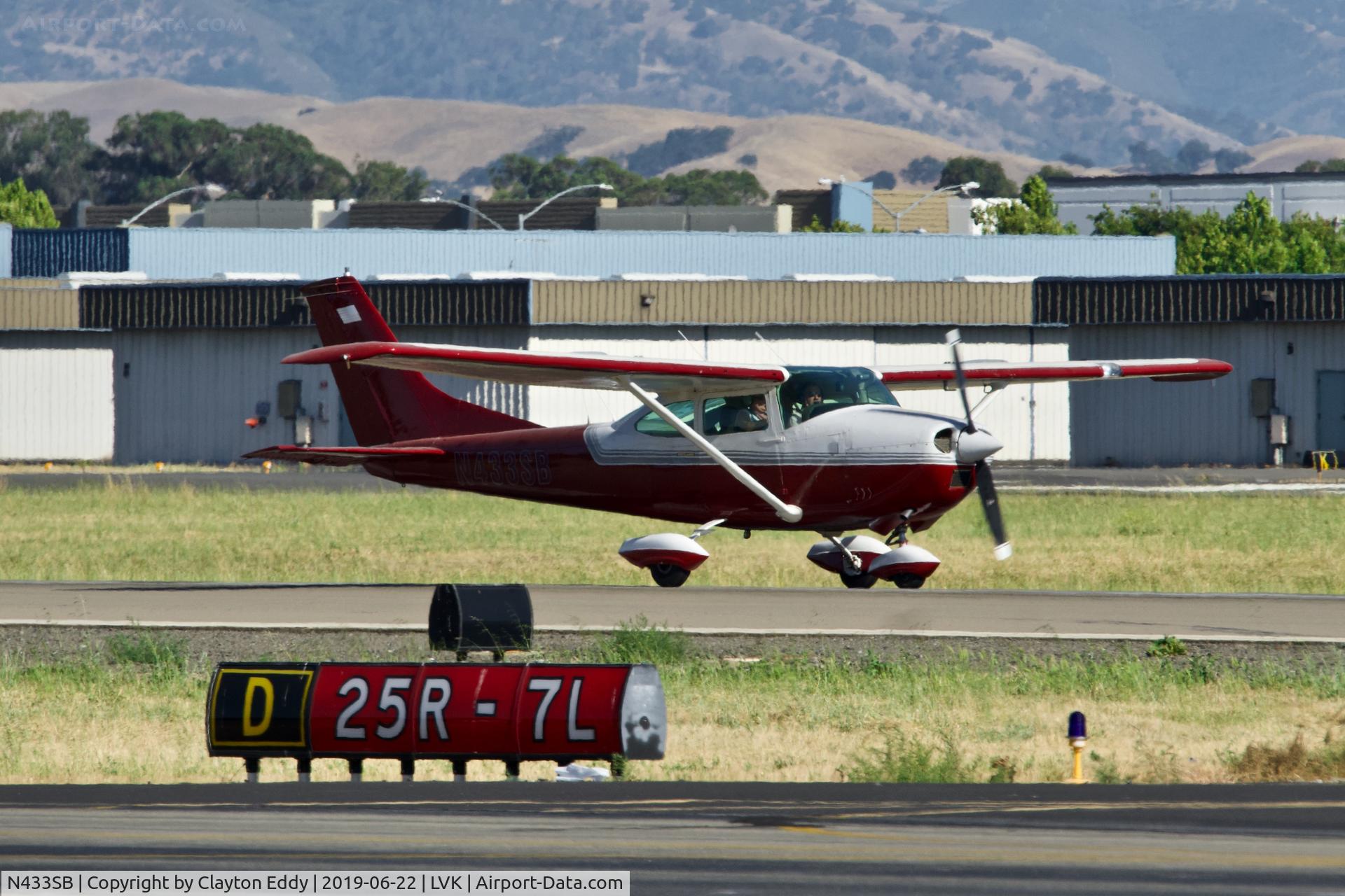 N433SB, 1969 Cessna 182M Skylane C/N 18259876, Livermore Airport California 2019.
