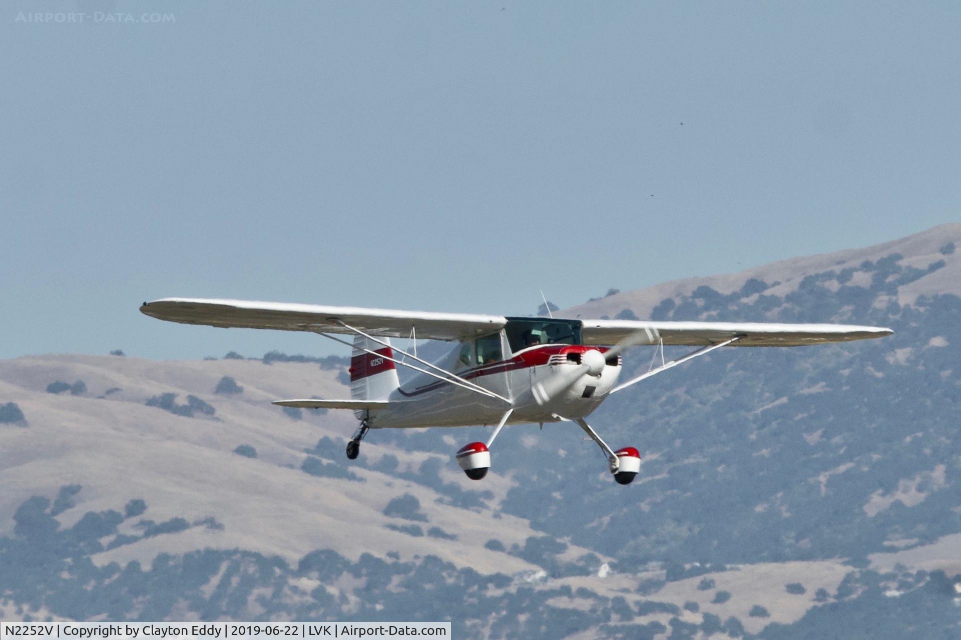 N2252V, 1948 Cessna 140 C/N 14483, Livermore Airport California 2019.