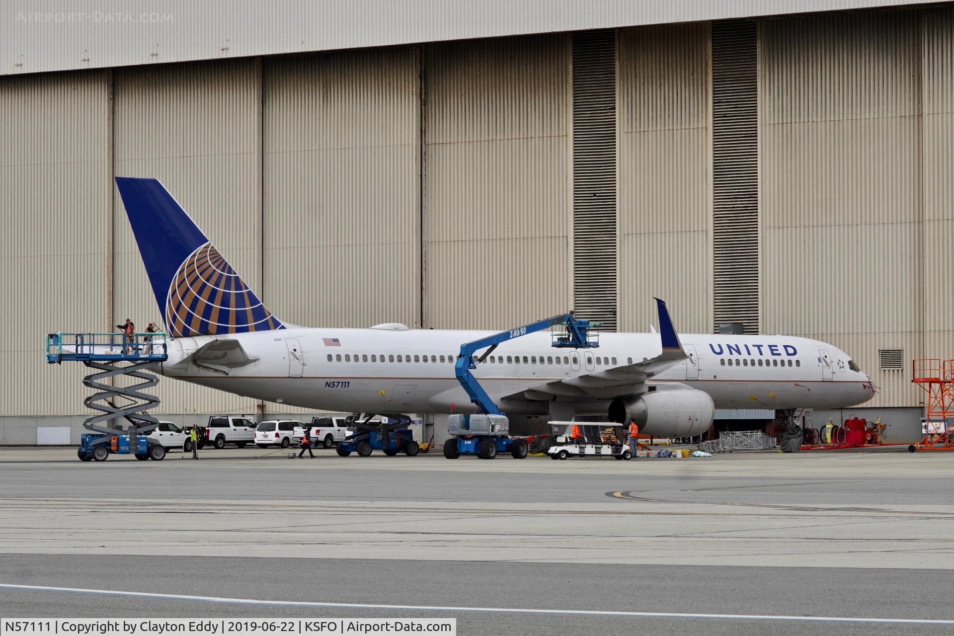 N57111, 1994 Boeing 757-224 C/N 27301, SFO 2019.
