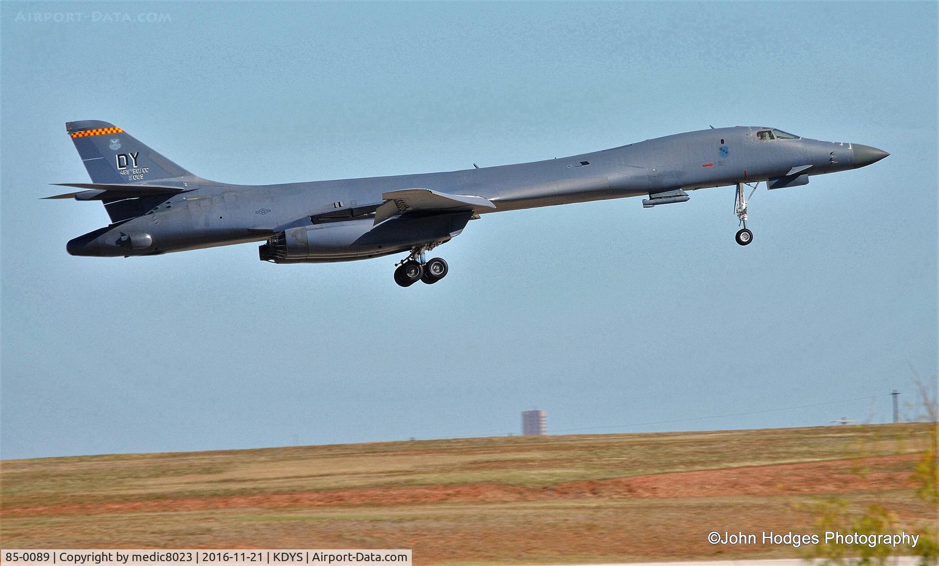 85-0089, 1985 Rockwell B-1B Lancer C/N 49, Last Patrol coming home
