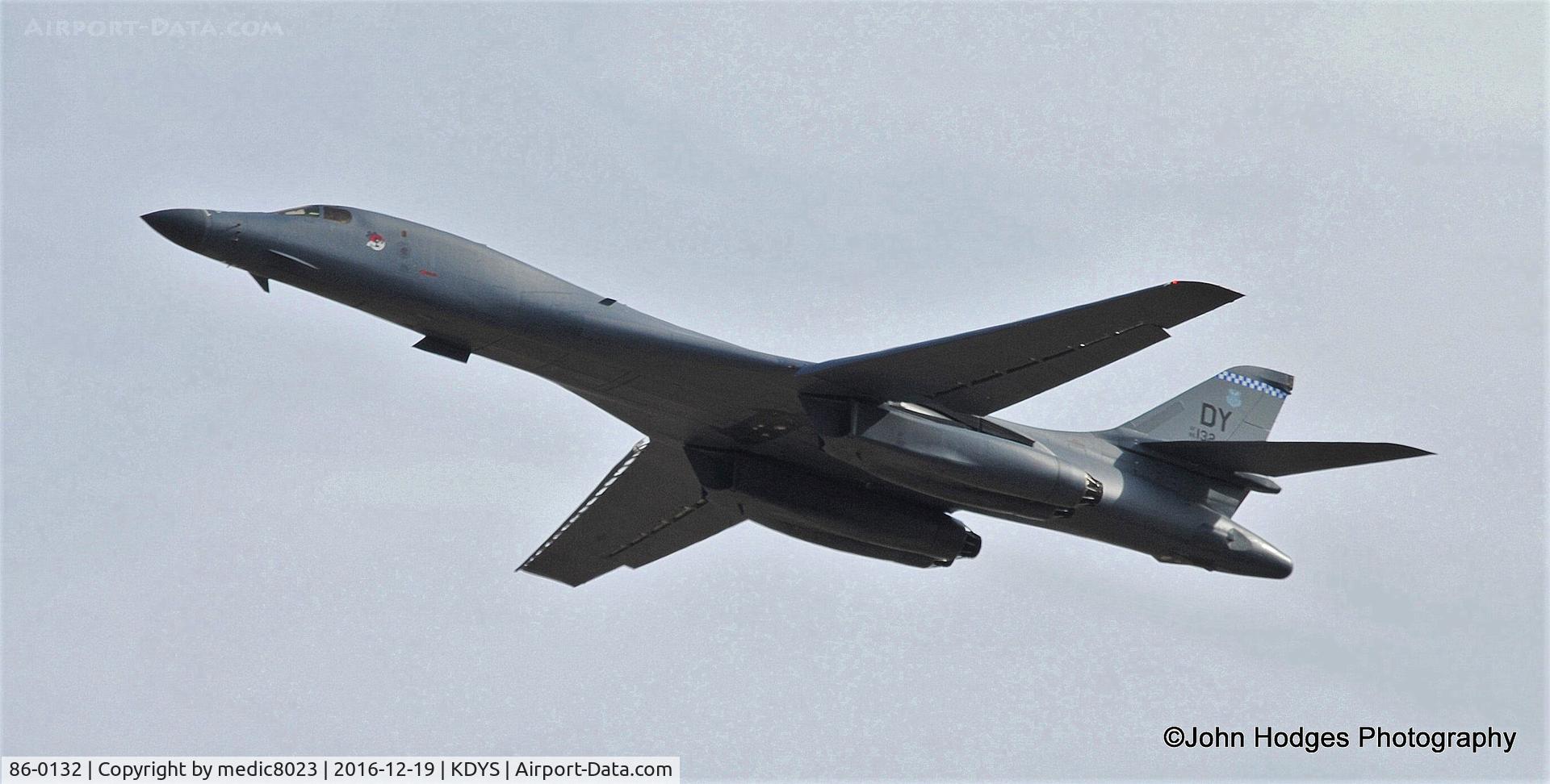 86-0132, 1986 Rockwell B-1B Lancer C/N 92, This BONE actually belly landed in Diego Garcia 2006