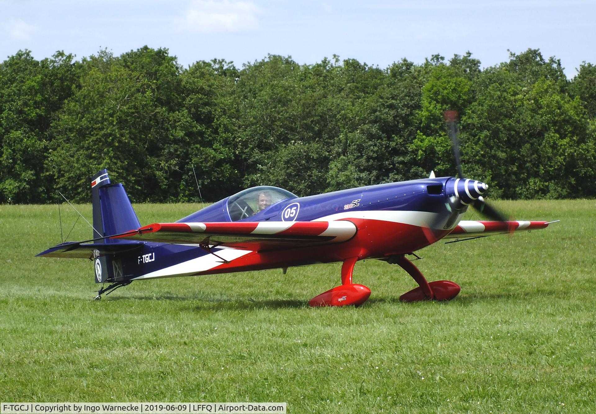 F-TGCJ, Extra EA-330SC C/N 05, Extra EA-330SC of the équipe de voltige de l’Armée de l’air (EVAA) at the meeting aerien 2019, La-Ferte-Alais