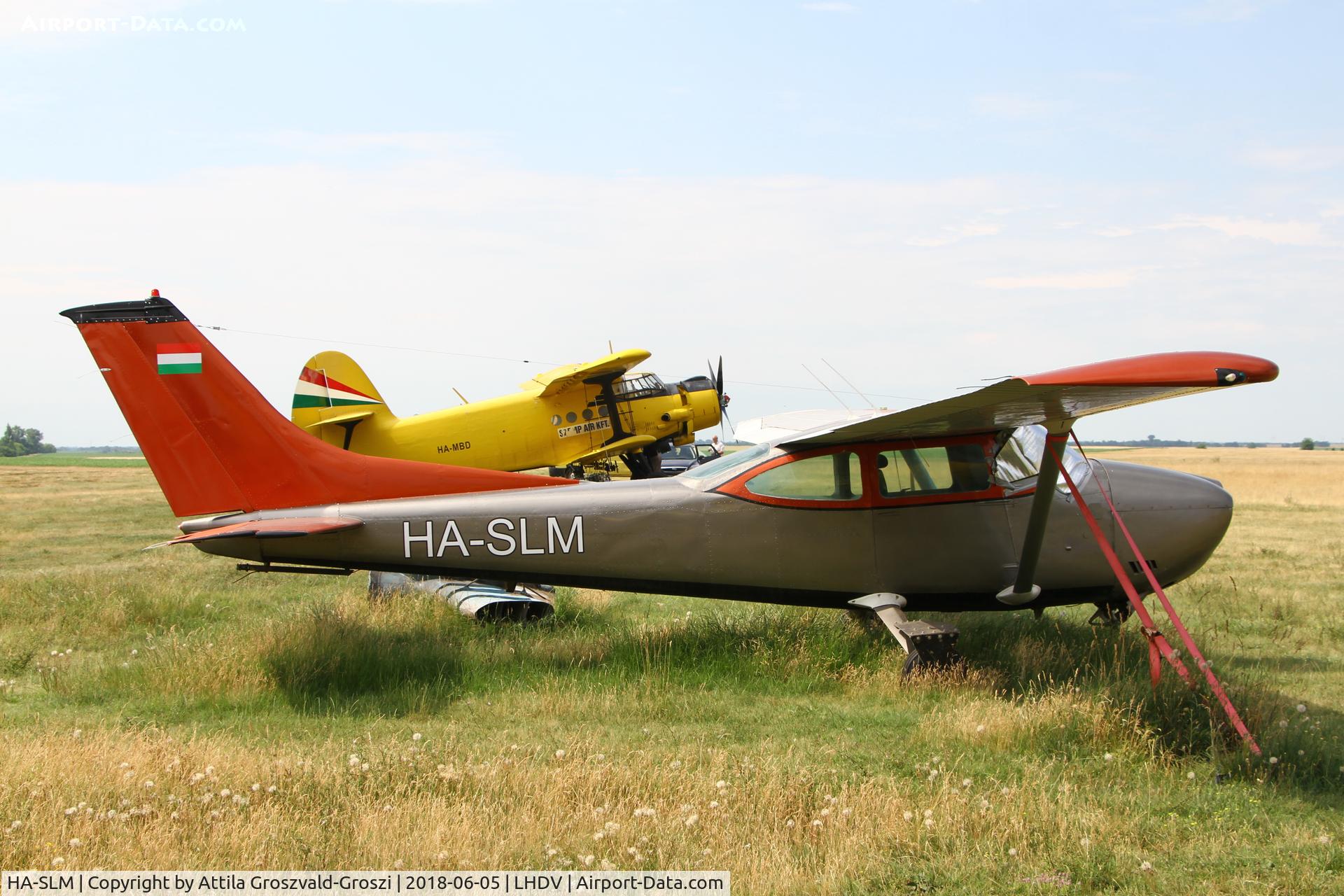 HA-SLM, Cessna 182P Skylane C/N 18262838, LHDV - Dunaujváros/Kisapostag Airport, Hungary